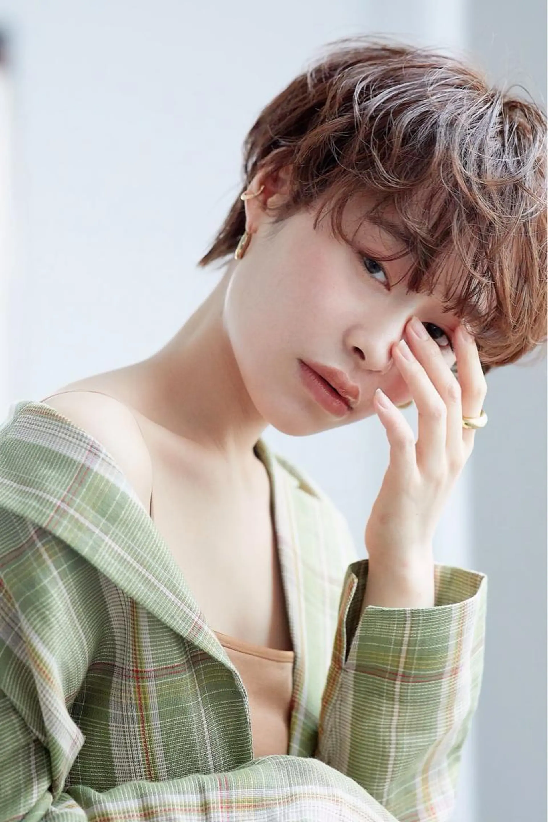 ショート カラー パーマ ヘアアレンジ マツエク・マツパ SUZUNO🤎ボブ レイヤー🫧顔周りのヘアスタイル