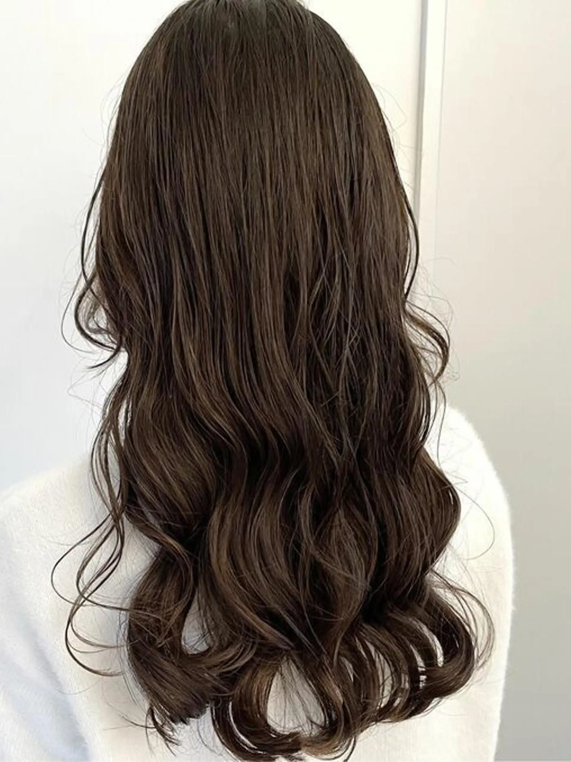 ロング パーマ 本田 央介のヘアスタイル