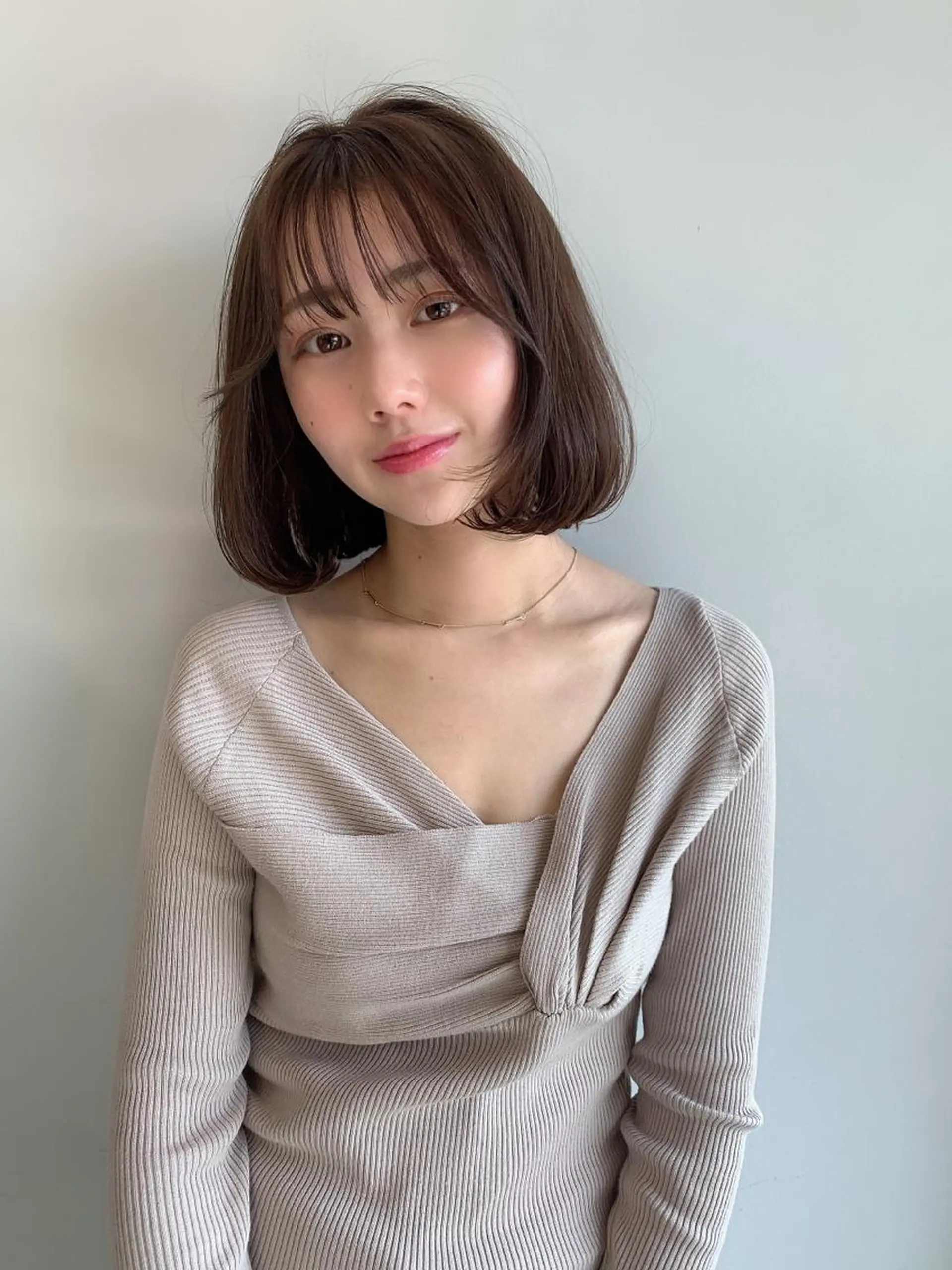 ミディアム カラー 透明感/オリーブ/ グレージュ/YUKAのヘアスタイル