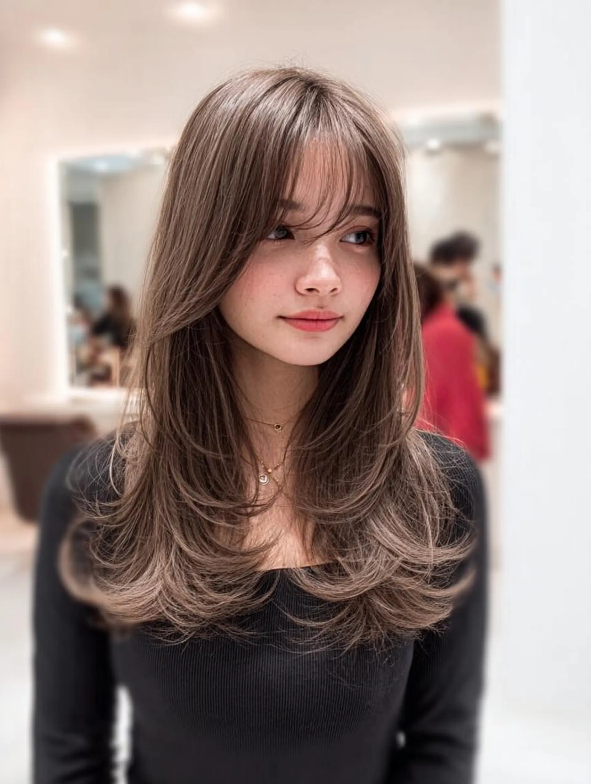 セミロング ハッシュカット 髪質改善 レイヤーカット 縮毛矯正 トリートメント 絶対可愛い暖色カラー 🌷うる艶🌷結奈✨のヘアスタイル