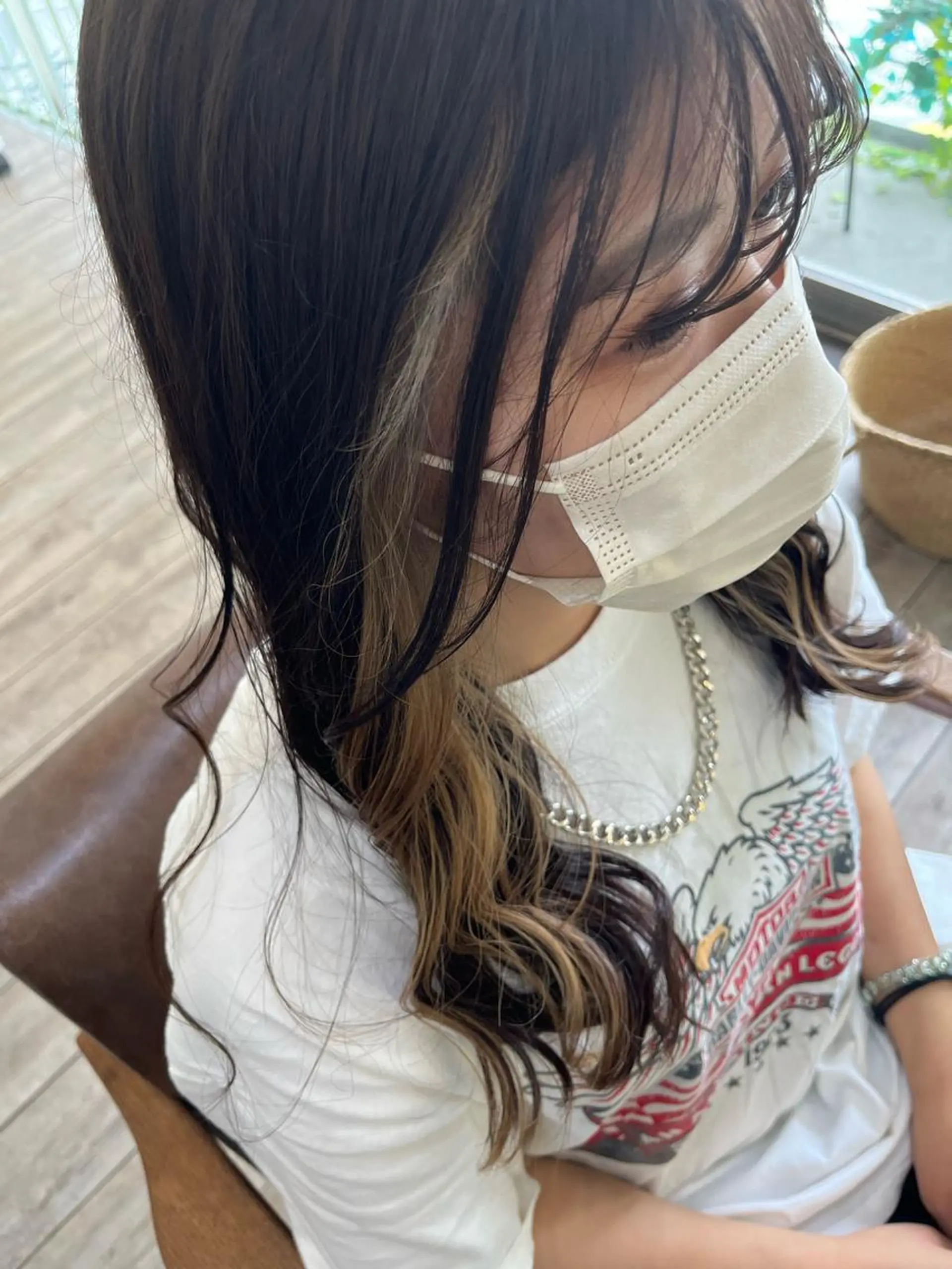カラー バレイヤージュ ブリーチ ケアブリーチ ダブルカラー イヤリングカラー 戸川 紗良のヘアスタイル