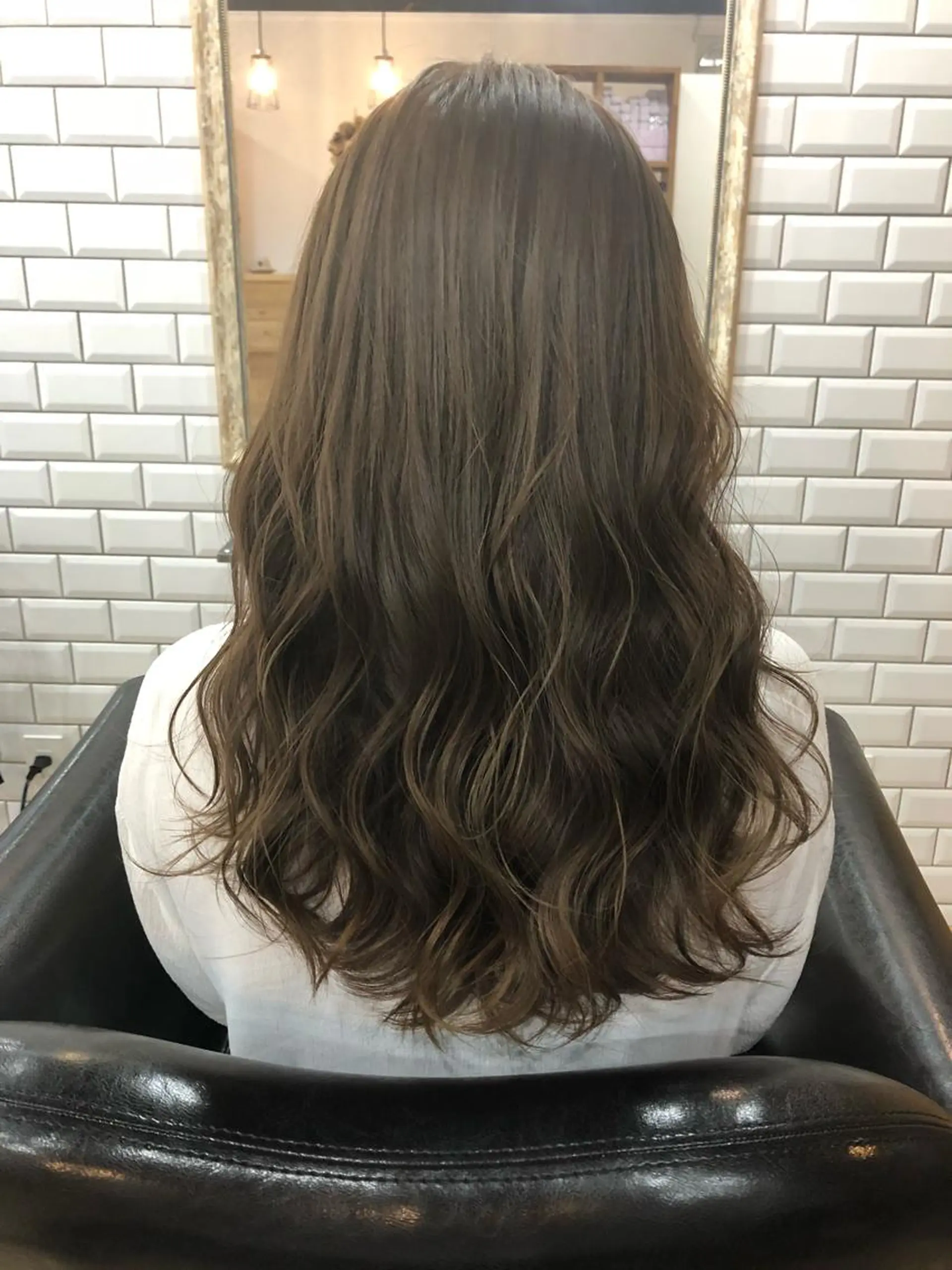 ロング カット ヘアカラー トリートメント 橋本 敬介のヘアスタイル
