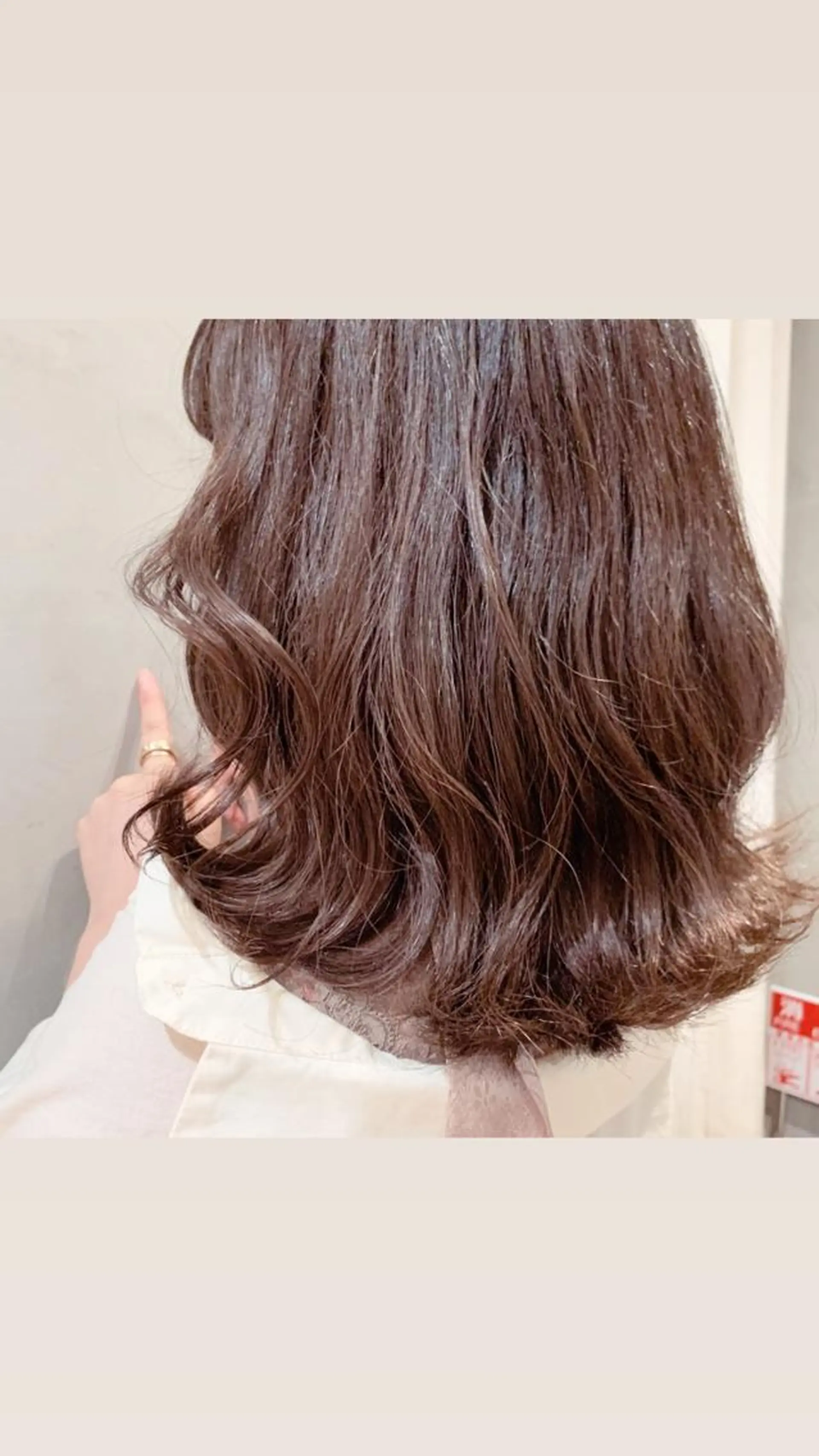 ミディアム カラー ヘアアレンジ ヨシンモリ 高井瑠華🌼 ストカールカット特化のヘアスタイル