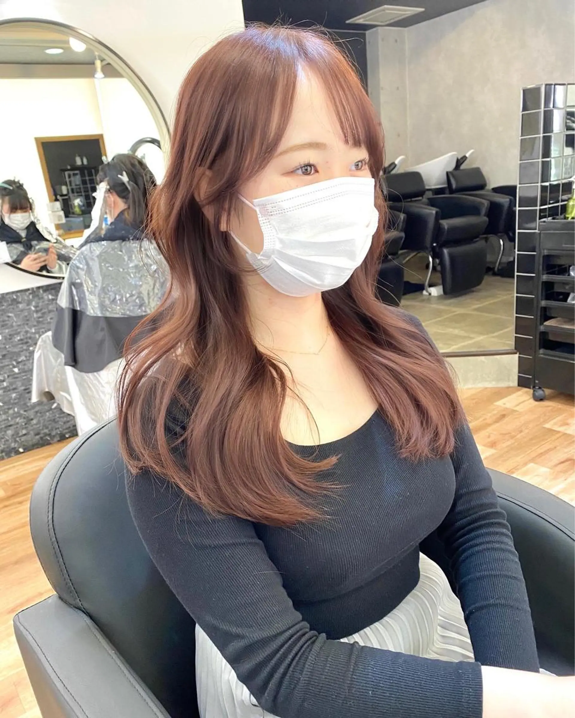 ロング カラー エギョモリ 韓国風ヘア ロング SALOWIN吉祥寺suite店所属・似合わせレイヤー 🇰🇷荒木洋文のヘアスタイル