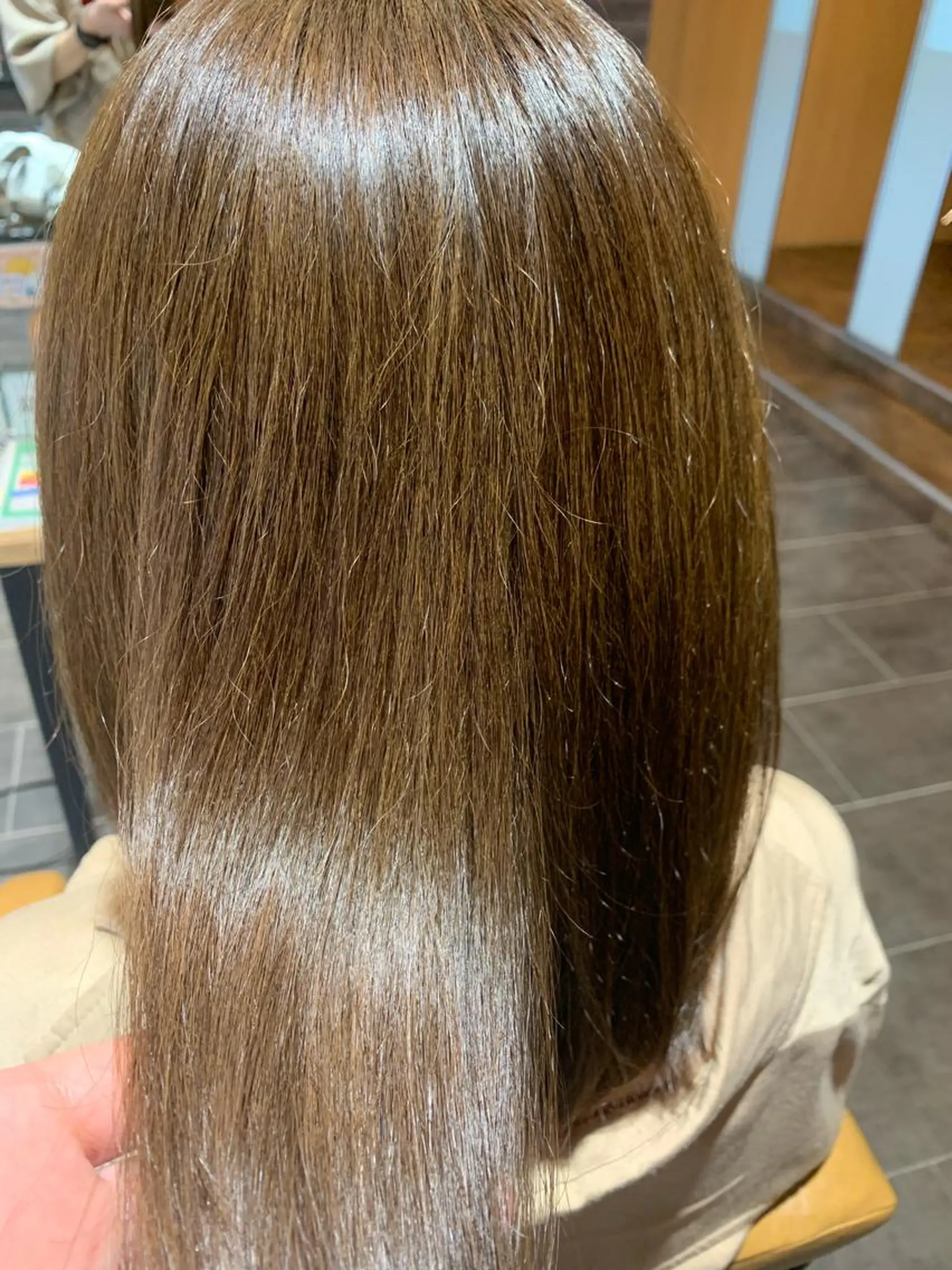 ミディアム カラー アッシュ ベージュカラー Gain Nanamiのエステ・リラクイメージ