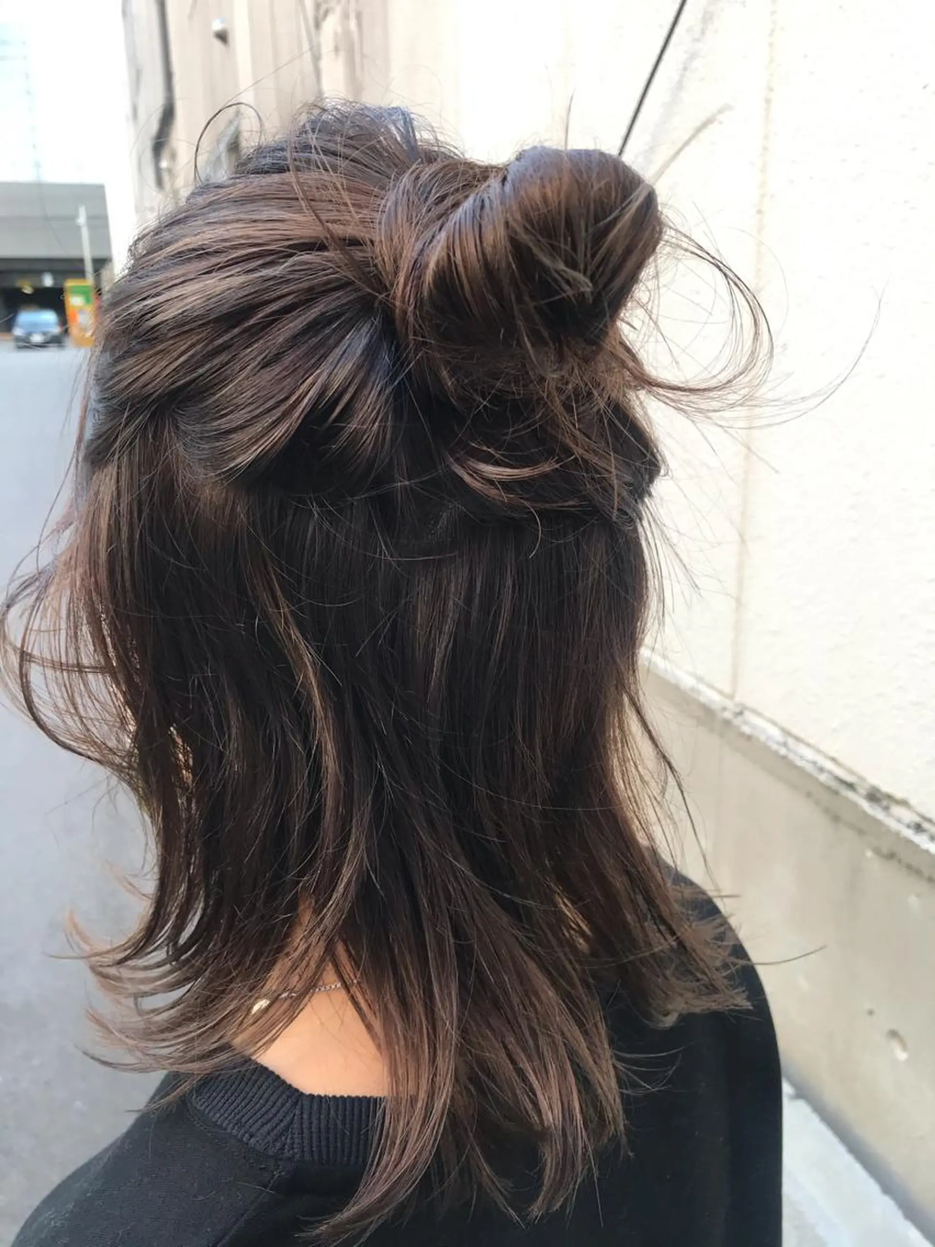 ミディアム ハイライト カット ヘアカラー トリートメント さの あやねのヘアスタイル