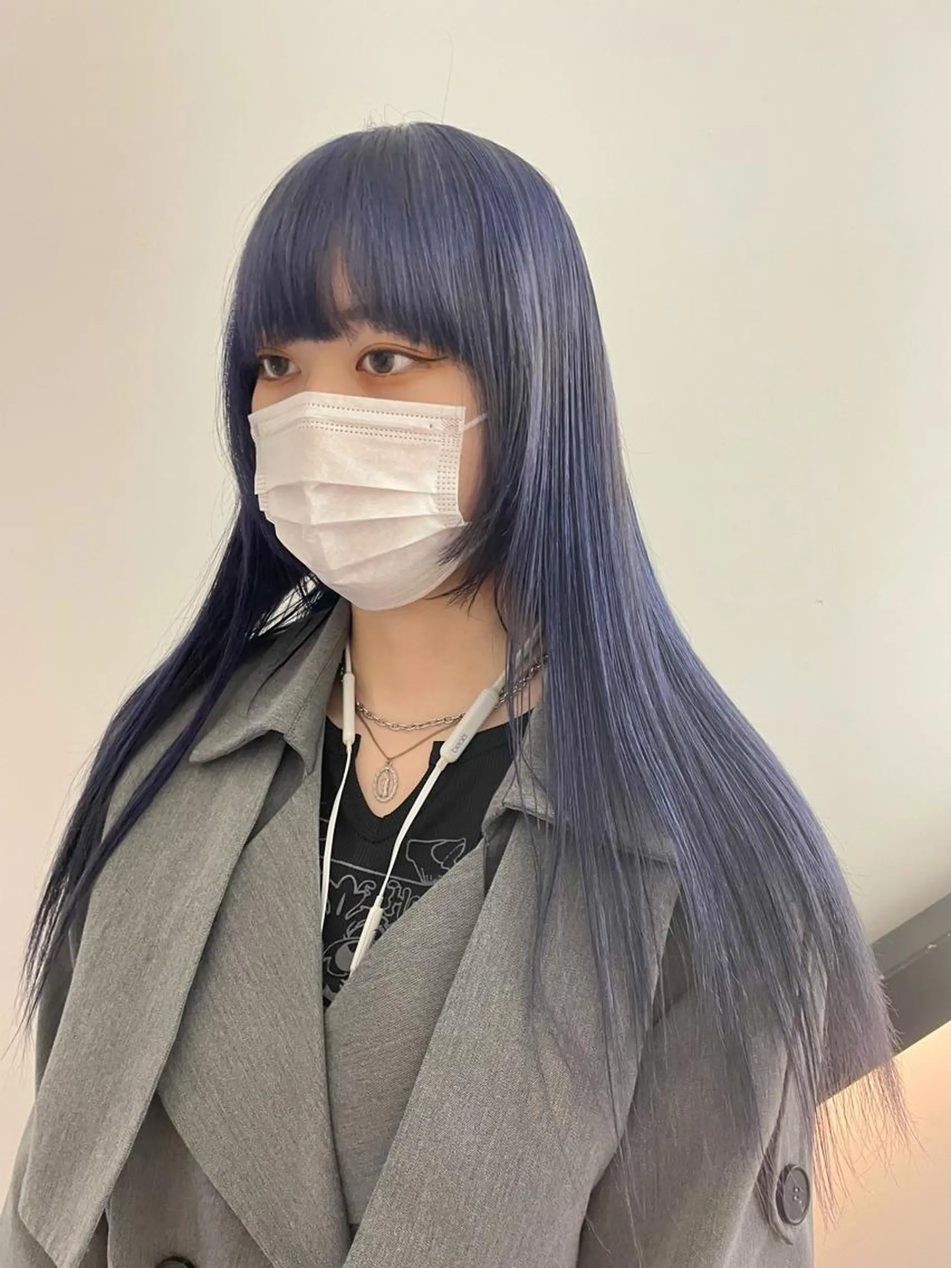 カラー ヘアカラー 🎀ボブ＋ハイトーン シュカ👶🏻のヘアスタイル