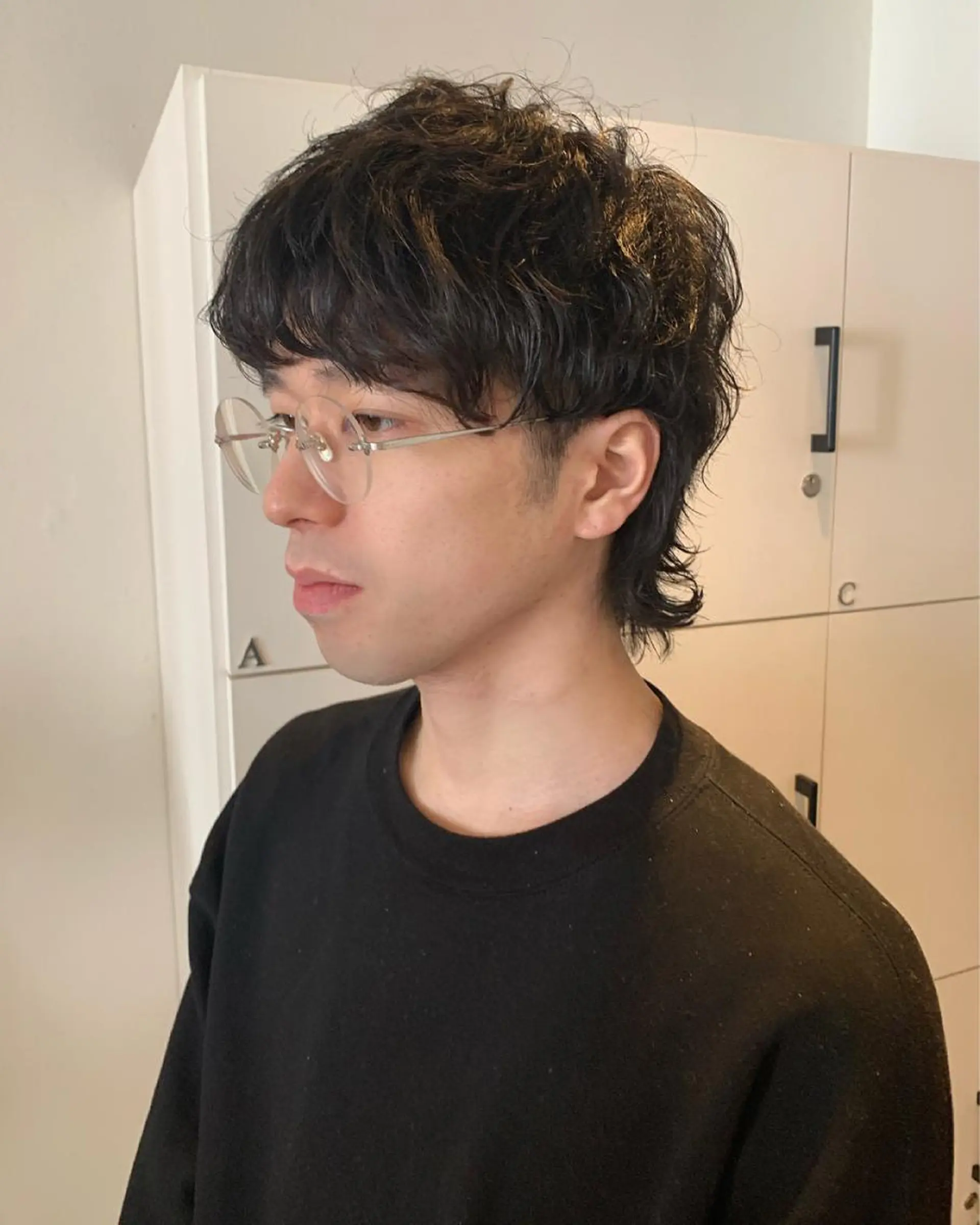 ショート カラー パーマ メンズ メンズパーマ メンズウルフカット ウルフカット ウルフレイヤーカット /チヒロのヘアスタイル