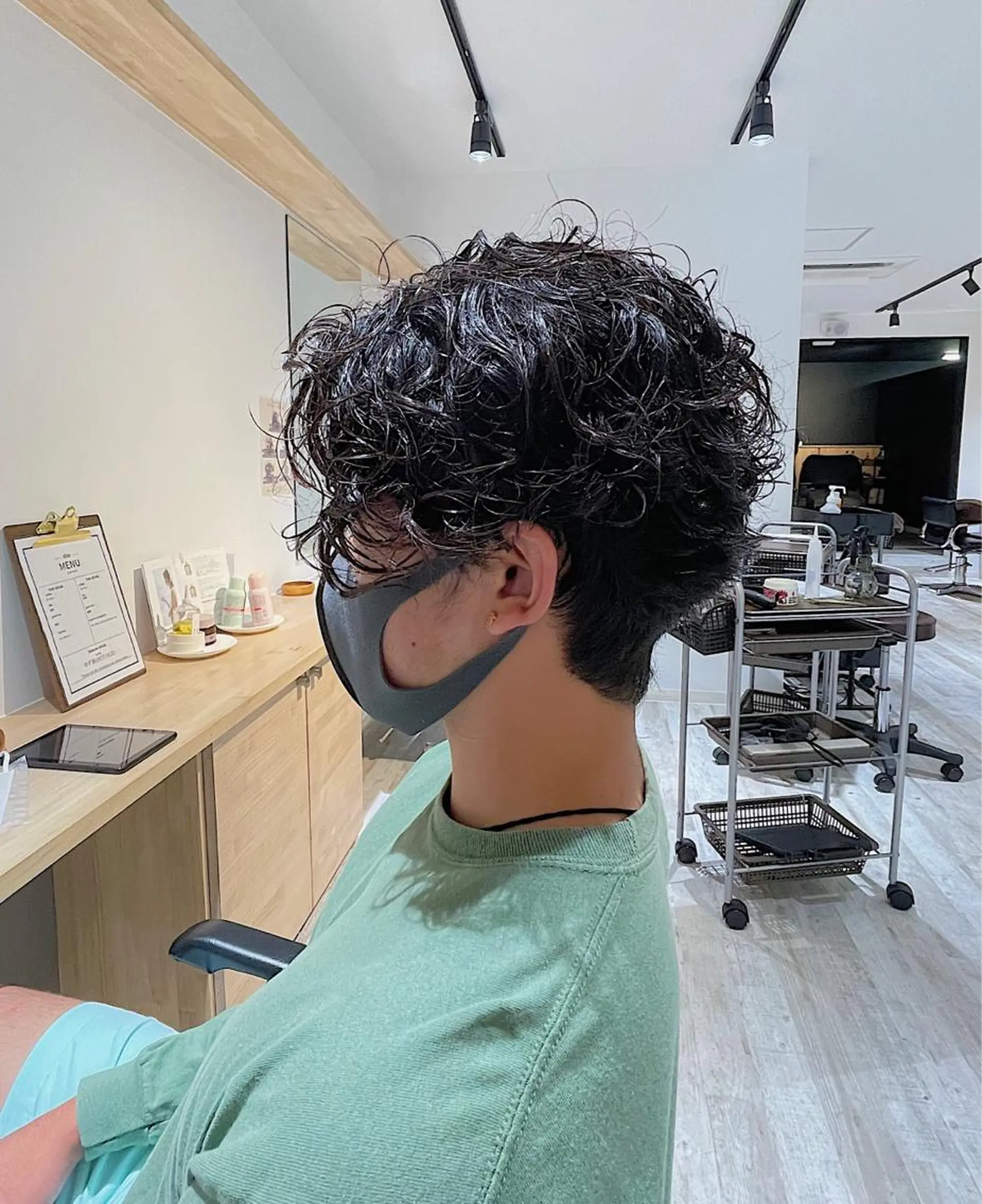 パーマ メンズ 升水 優太のヘアスタイル