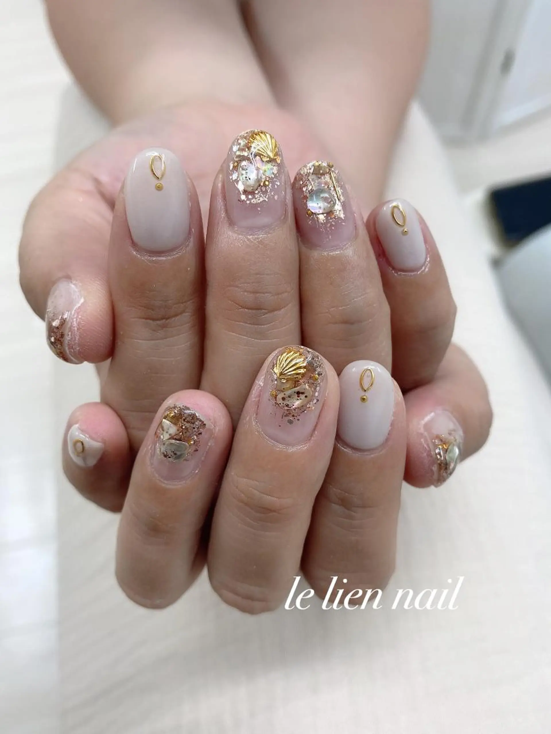 ネイル アートネイル ブラウン グラデーション ラメ(グリッター) ラメグラデーション le lien nailのネイルデザイン