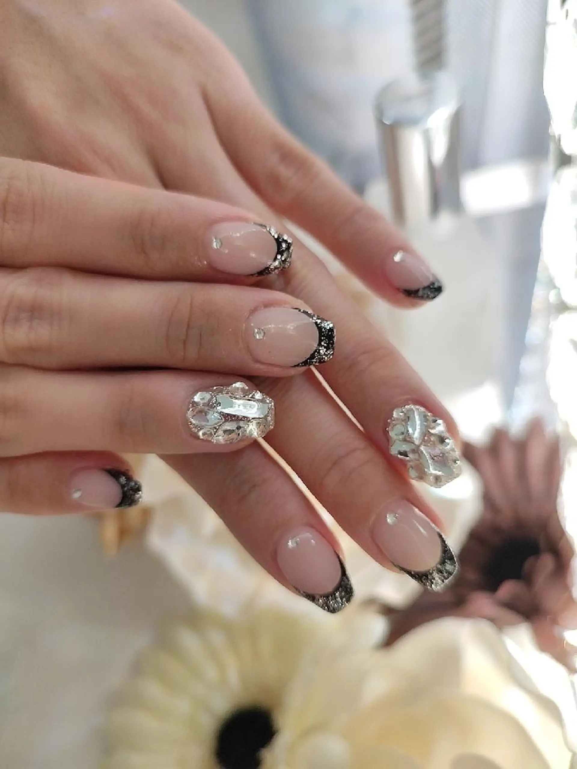 ネイル ハンドネイル RUNWAY 　　の眉毛・アイブロウイメージ