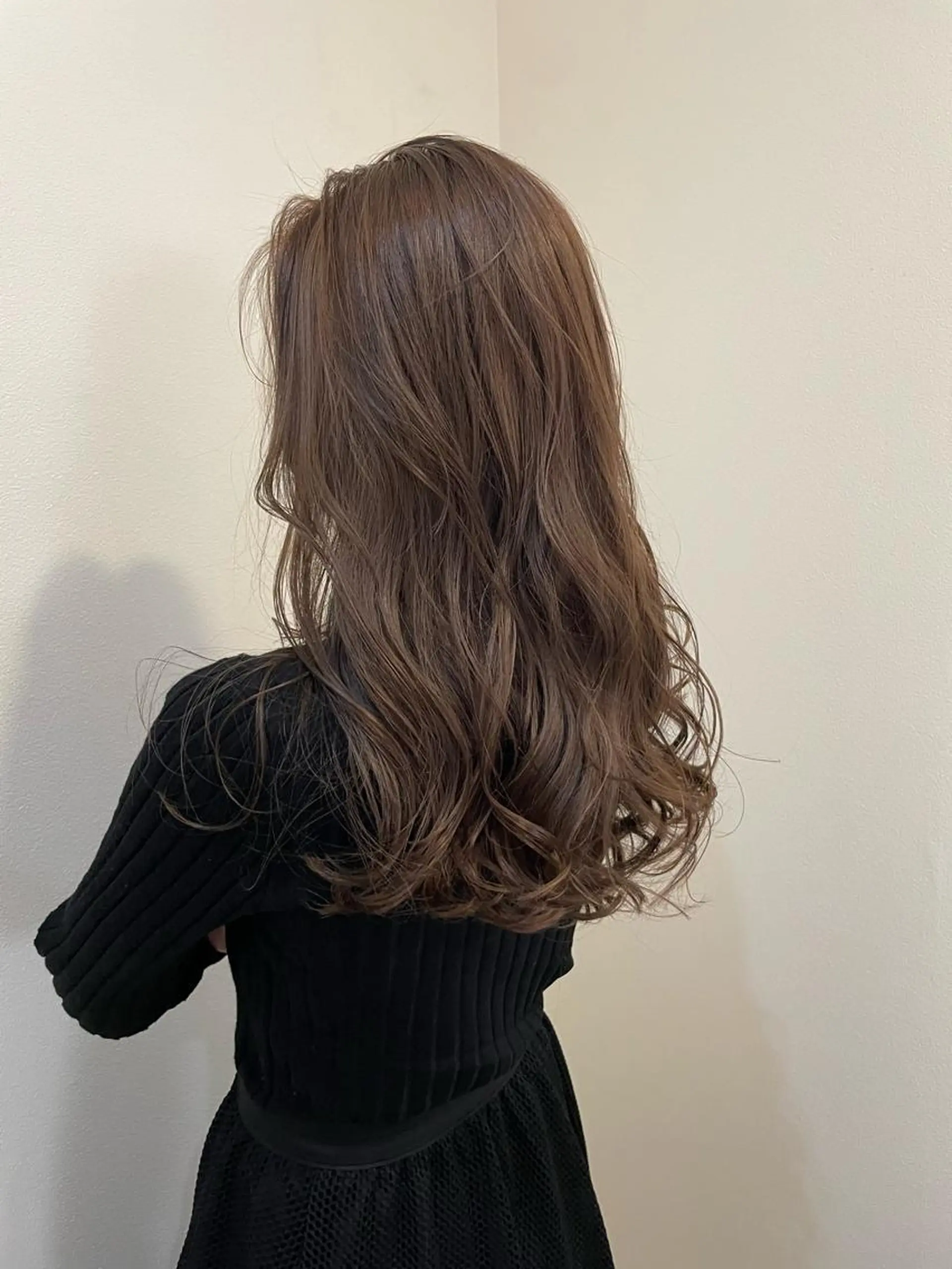 セミロング カラー ブリーチ ハイライトカラー ハイライト カット ヘアカラー トリートメント ヘアセット 髪質改善特化 🫧松野力也のヘアスタイル