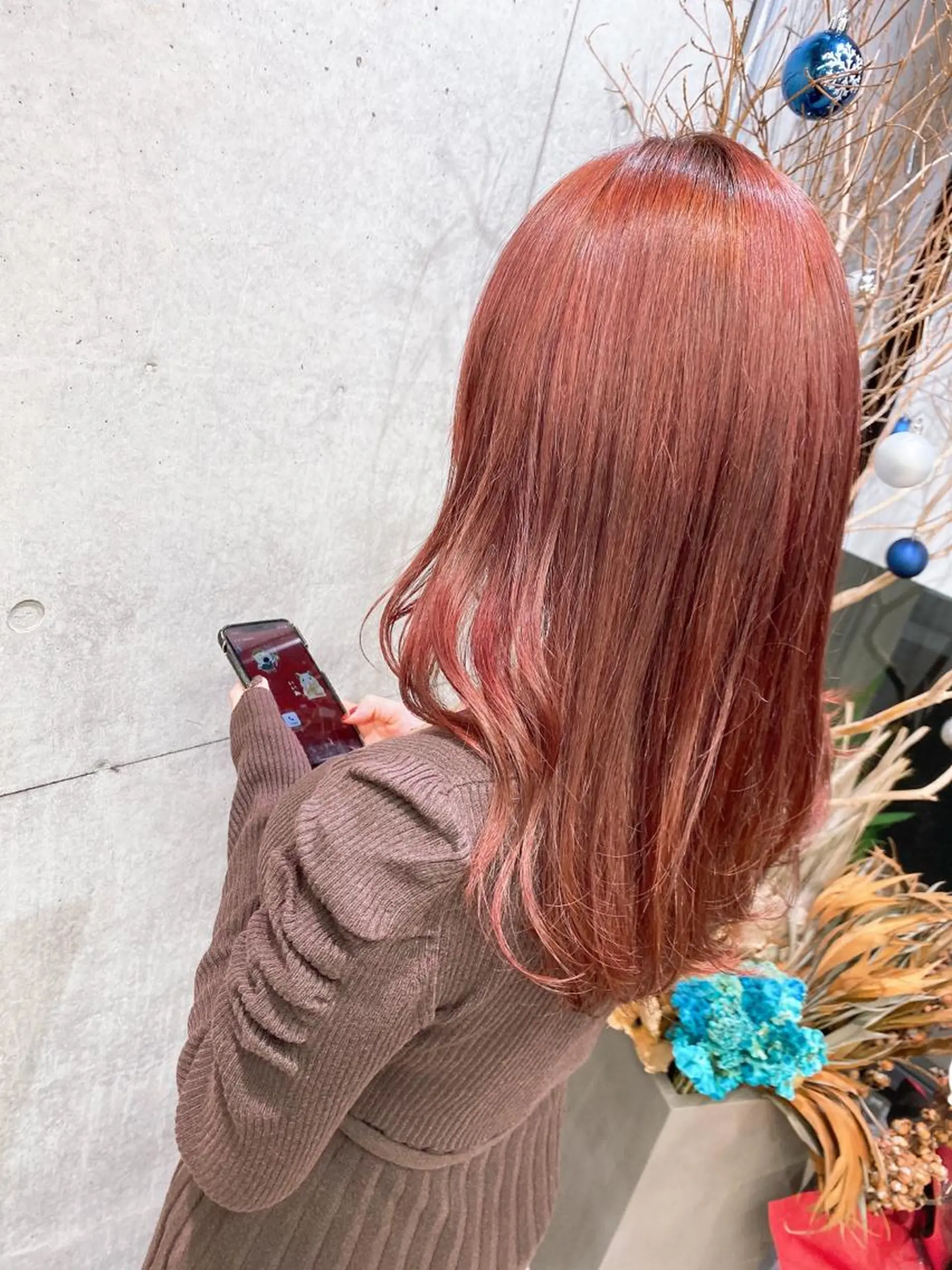 セミロング カラー レッドカラー カット kaho🧸 / 大人styleのヘアスタイル