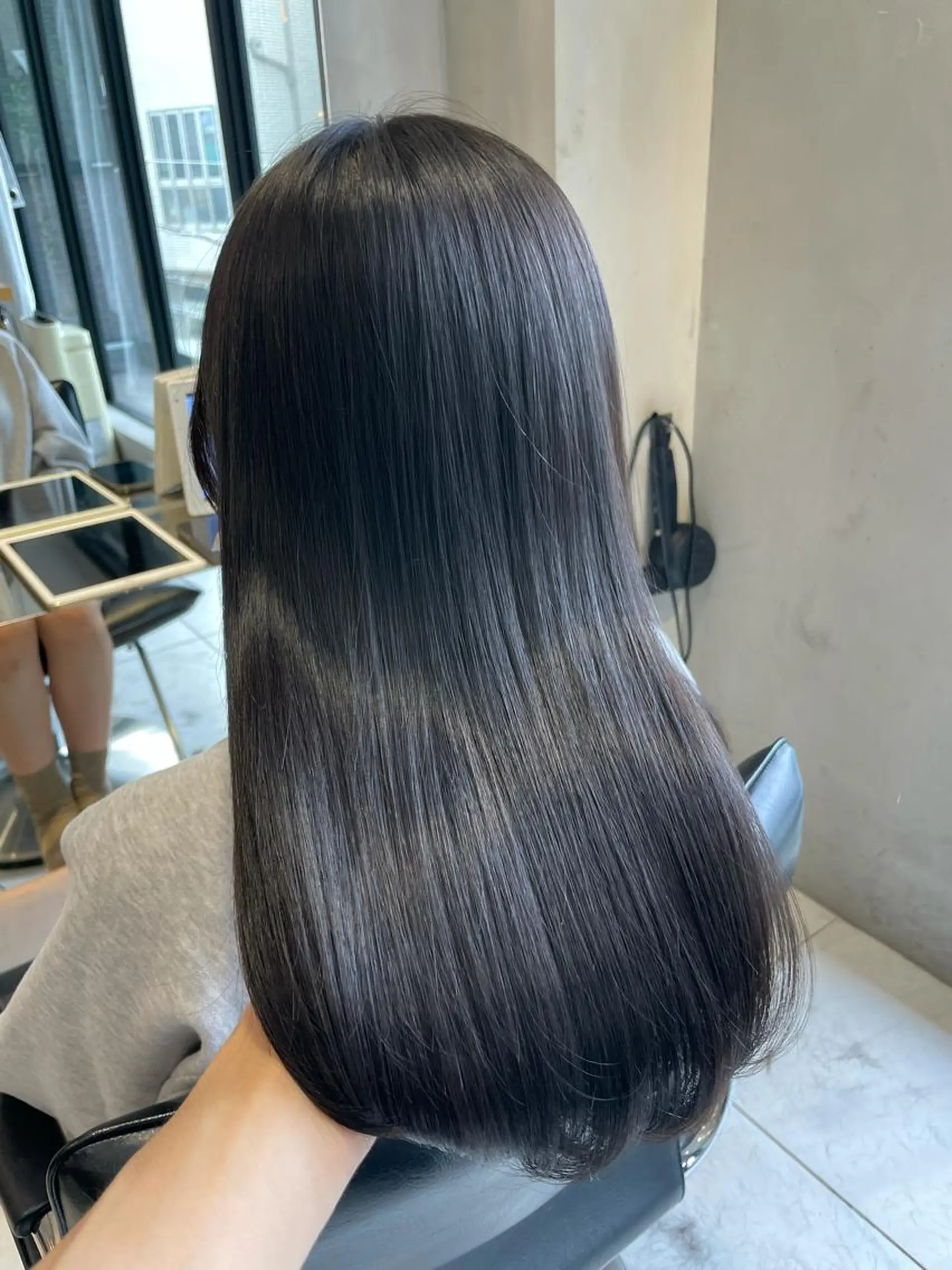 ロング カラー ヘアカラー トリートメント ヘッドスパ 柔らか透け感カラー 🌿ムロヤリョウスケのヘアスタイル