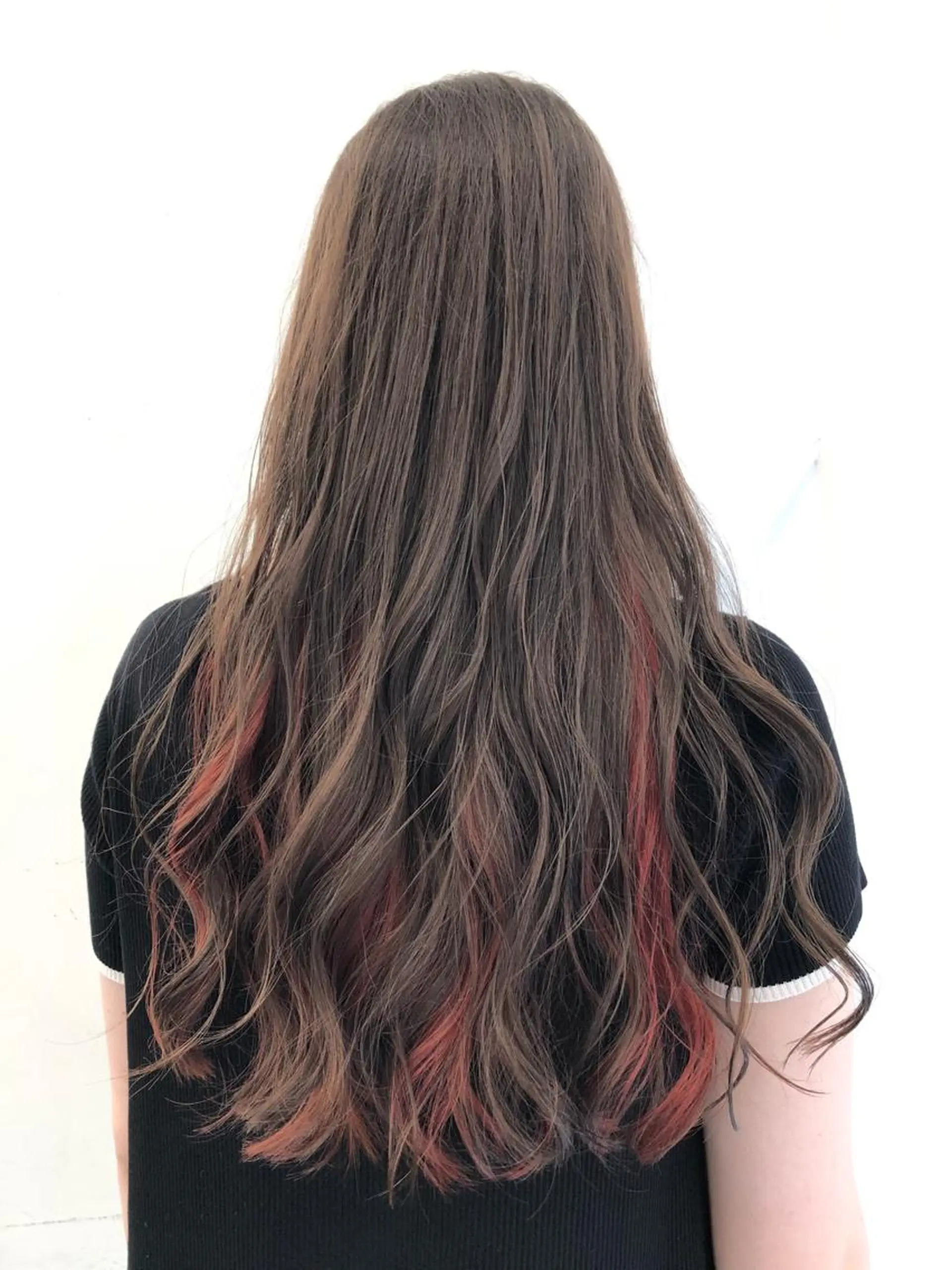 ロング カラー ハイトーンカラー インナーカラー レッドカラー un 溝の口 伊豆本のマツエク・マツパデザイン