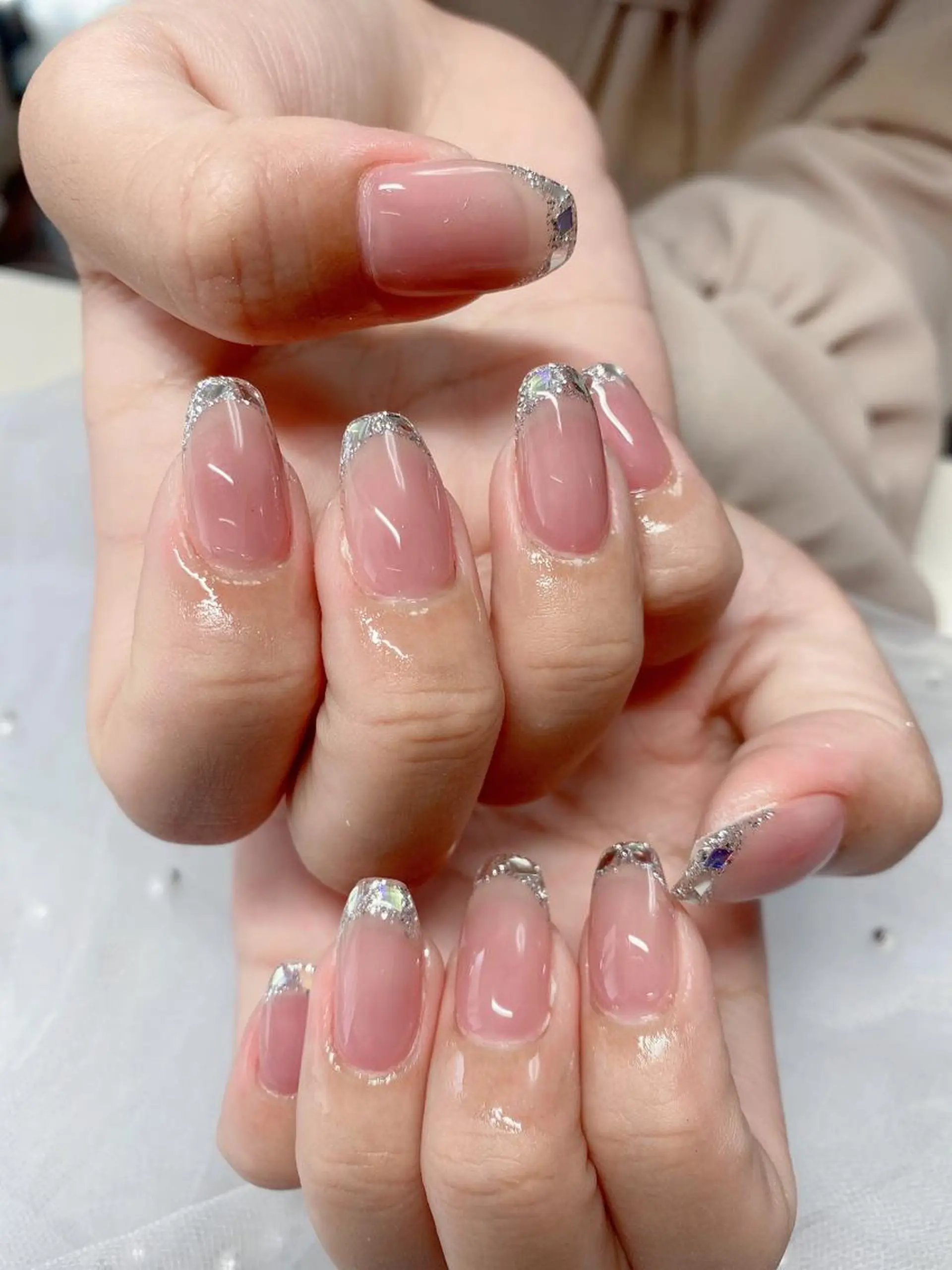 ネイル アートネイル フレンチネイル ガラスフレンチ シンプルネイル ジャスミン ネイルサロンのネイルデザイン