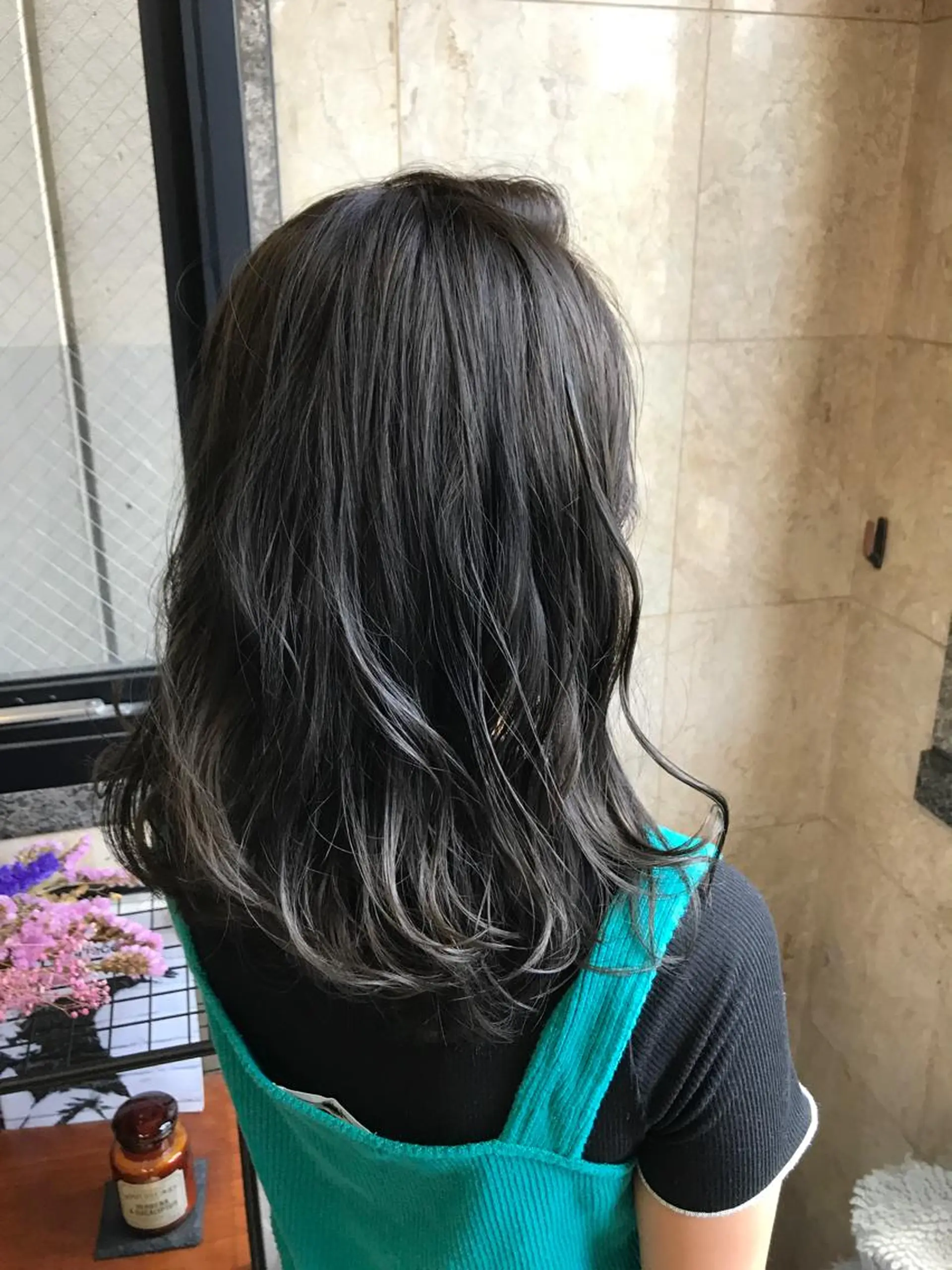 ミディアム カラー パーマ ヘアアレンジ 🉐レイヤー/塩見 弘樹🉐渋谷のヘアスタイル