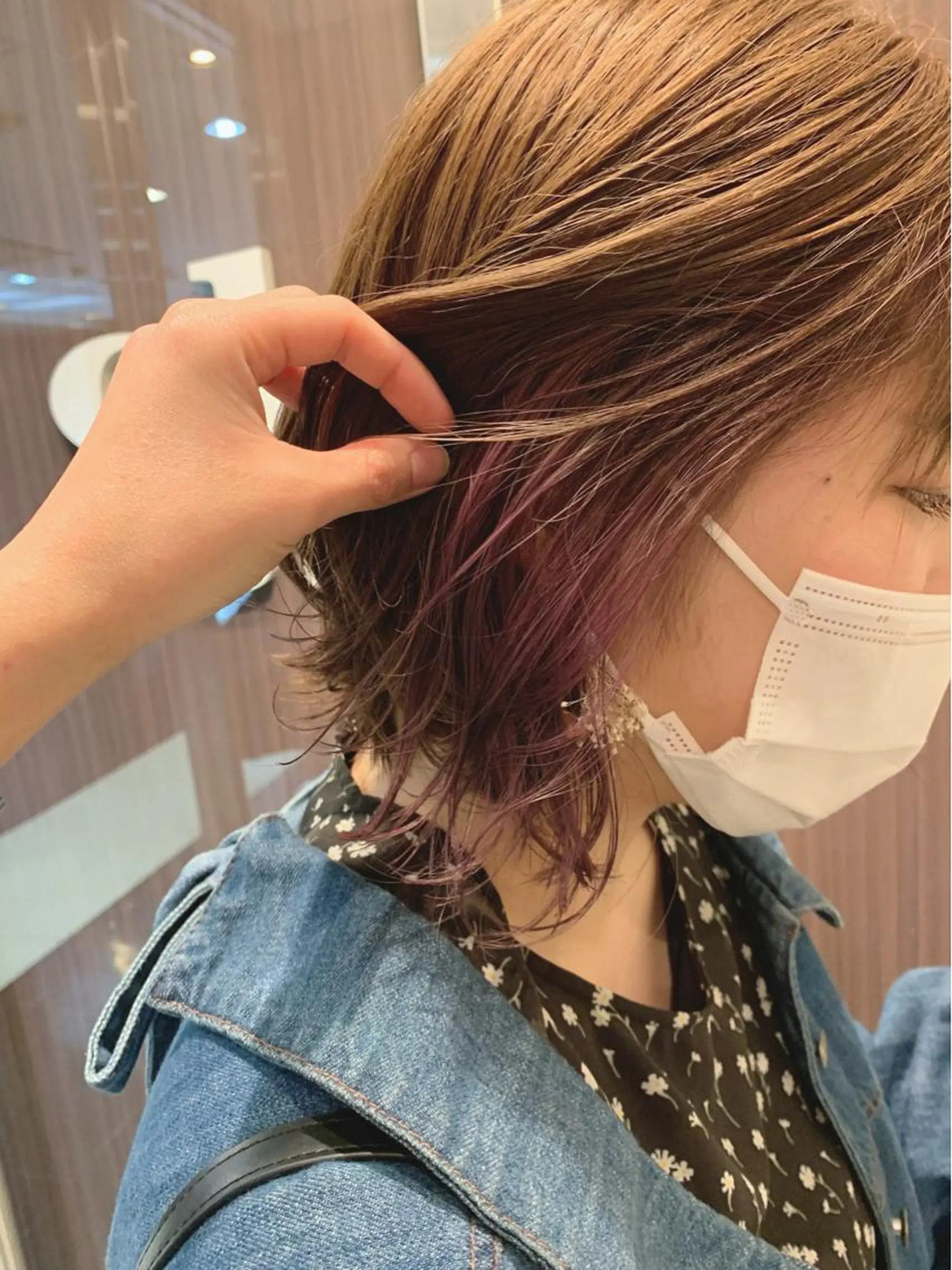 ショート カラー インナーカラー パープルカラー 藤本 麻衣のヘアスタイル