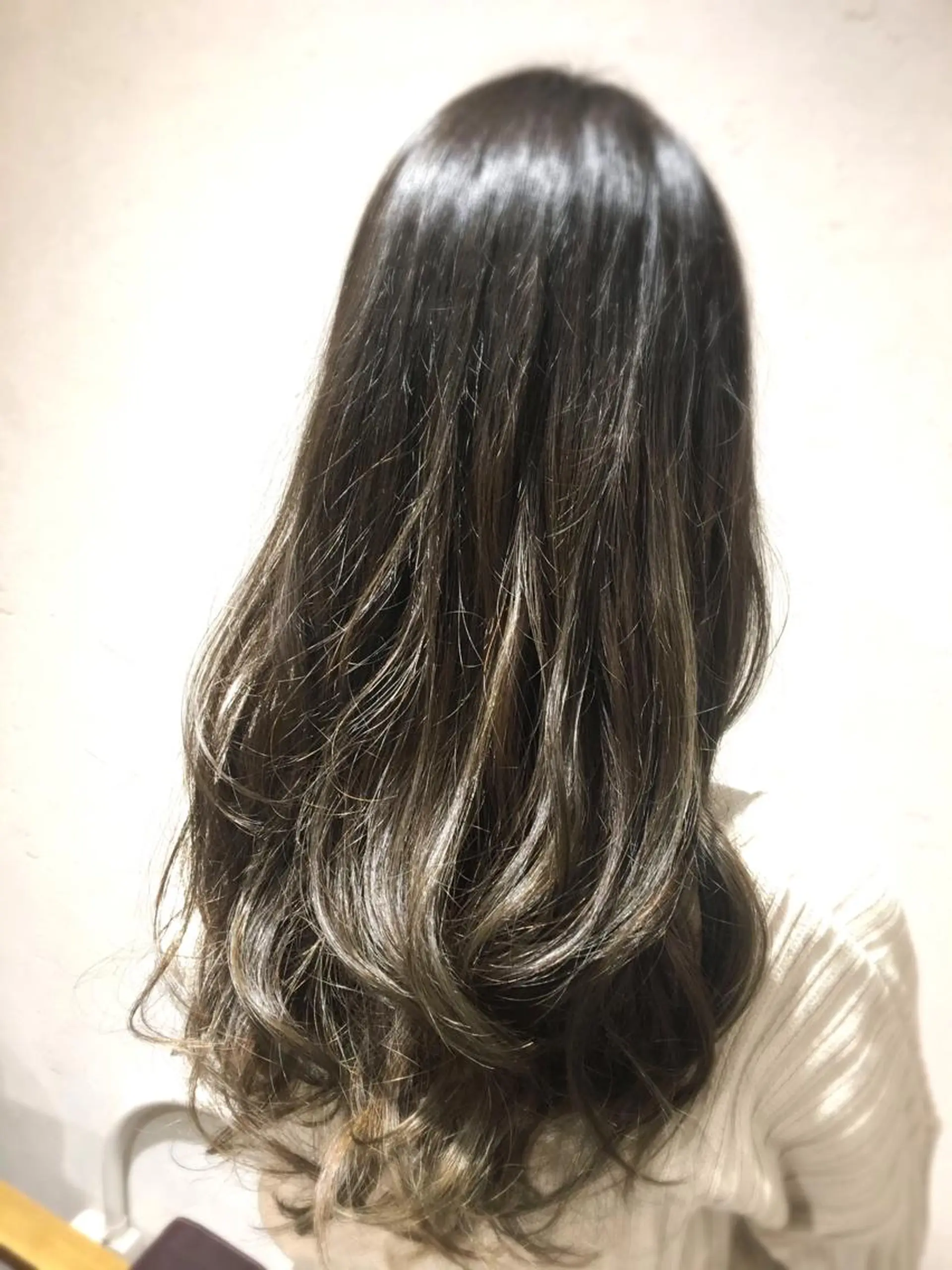 ロング カラー ハイライトカラー ハイライト ロング タワラ ソウタ Directorのヘアスタイル