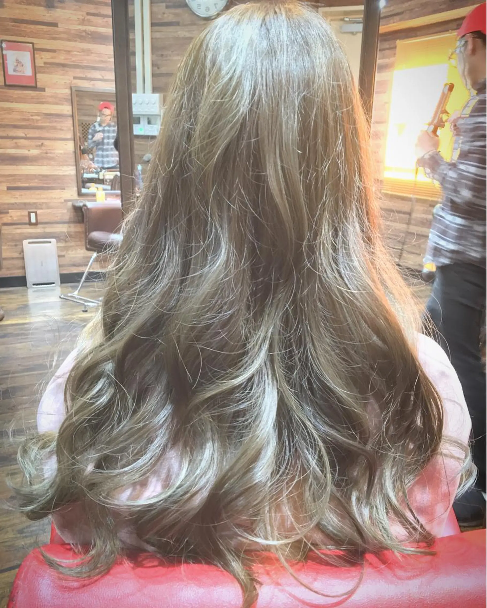 ロング カラー ベージュカラー ミント ミントベージュ Eleanor 静岡店所属・川名 充✂️のヘアスタイル