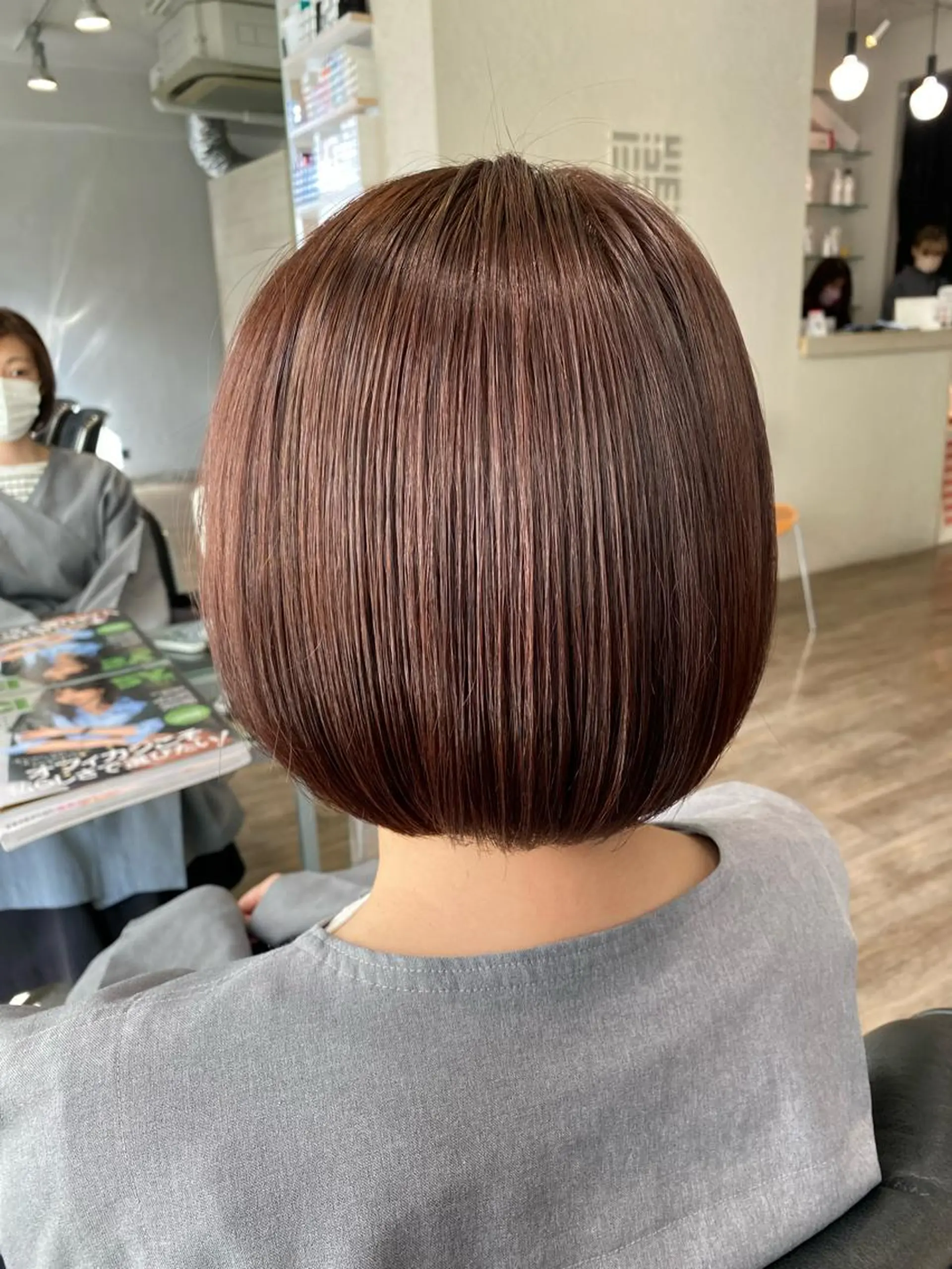 ショート ボブ パーマ・レイヤー 髪質改善・TANIのヘアスタイル