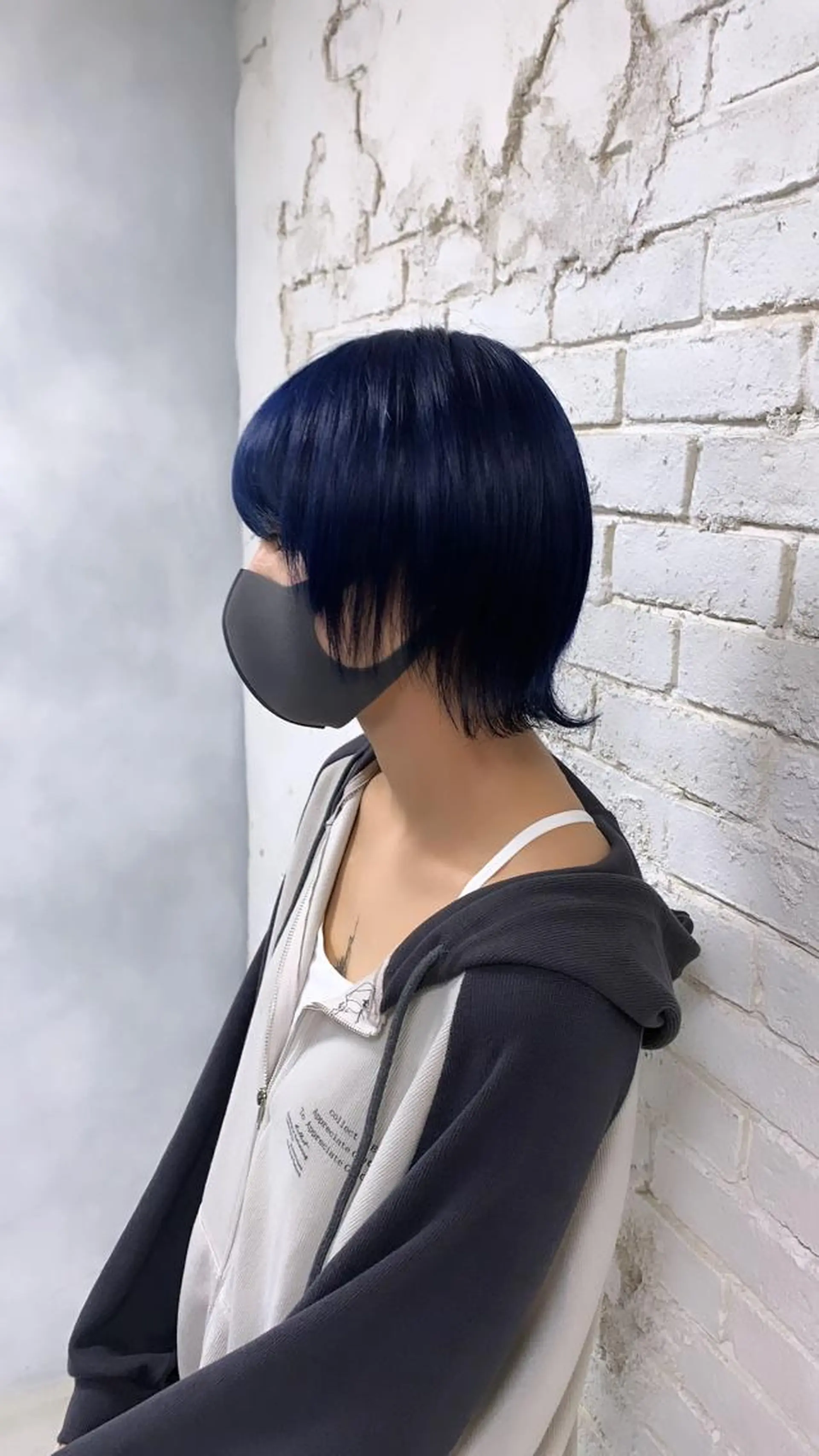 ショート 派手髪支持率No1 Eisukeのヘアスタイル