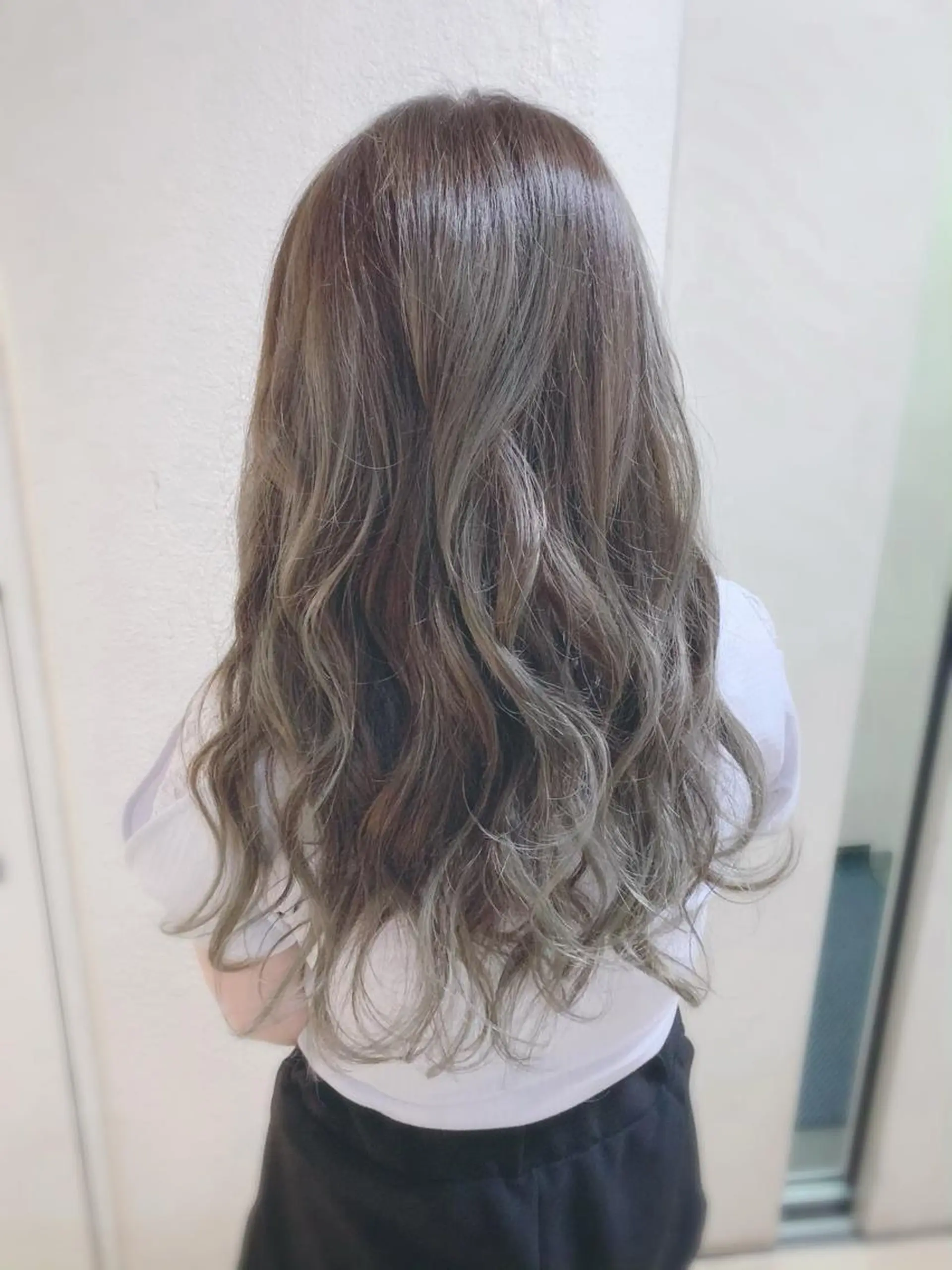 ロング カット ヘアカラー トリートメント ヘアセット 坂本 なつきのヘアスタイル