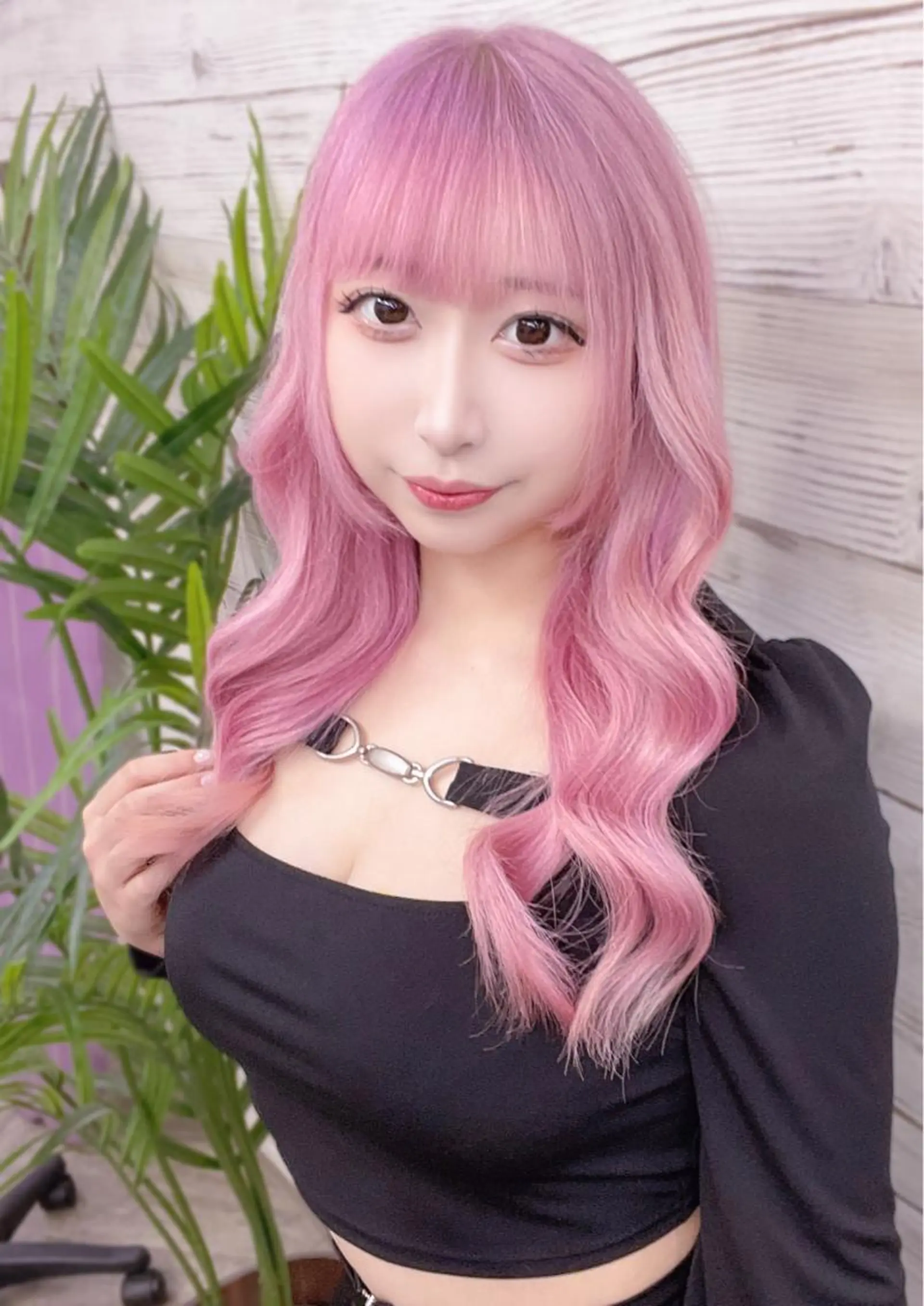 カラー ブリーチ ピンクカラー ヘアカラー トリートメント 北沢 隆のヘアスタイル