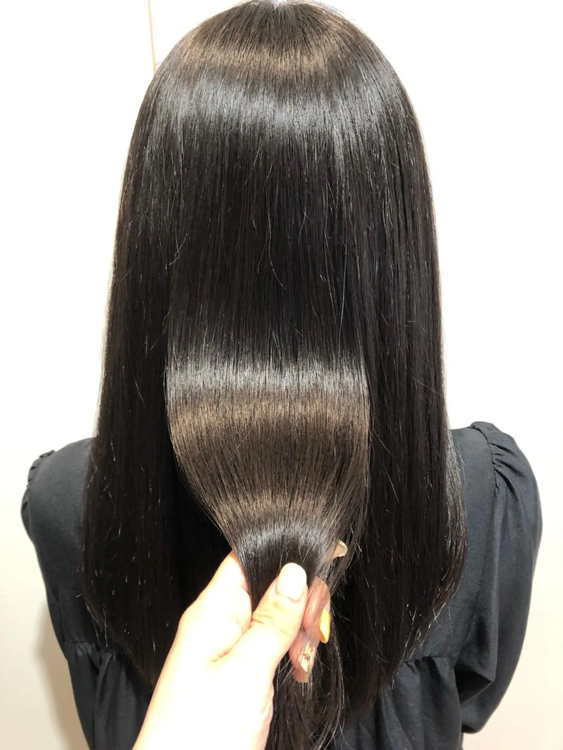 ロング トップ スタイリストのヘアスタイル