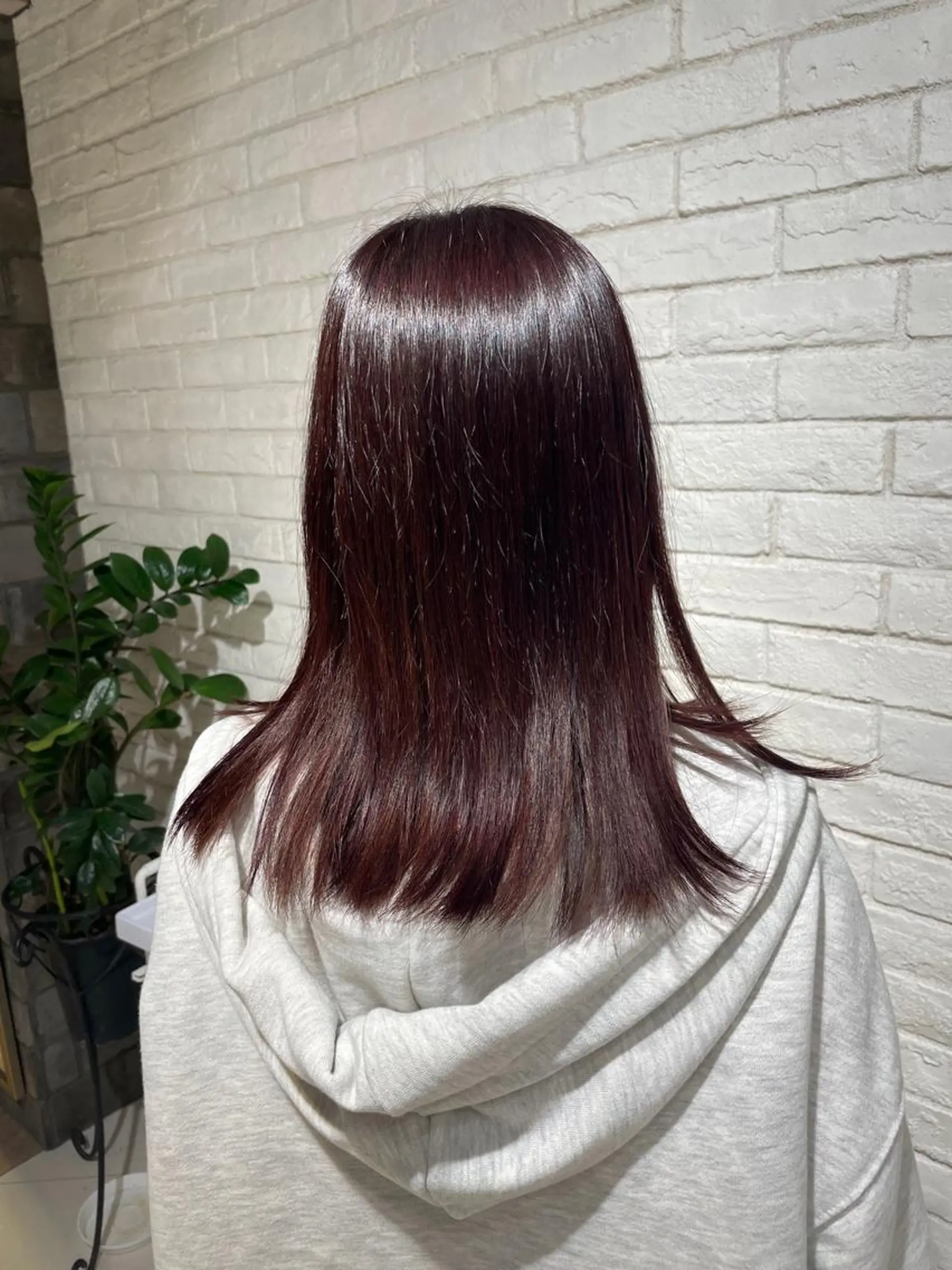 ミディアム カラー ブラウンカラー ピンクカラー ピンクブラウン トリートメント 小野寺 もものヘアスタイル