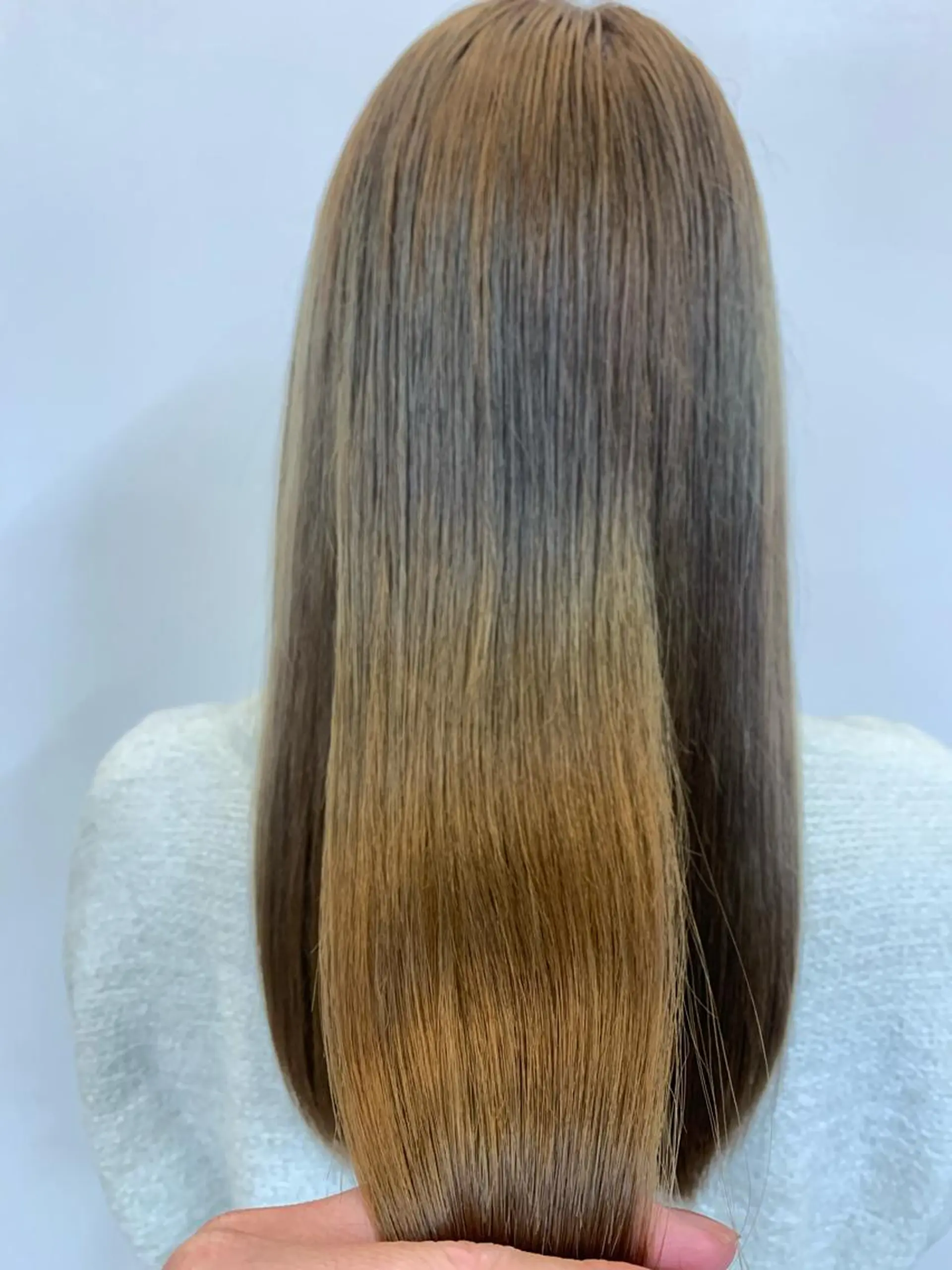 ミディアム カラー ミディアムパーマ ブリーチ トリートメント 個室サロン　Fbeauty×Spica所属・トップ スタイリストのヘアスタイル