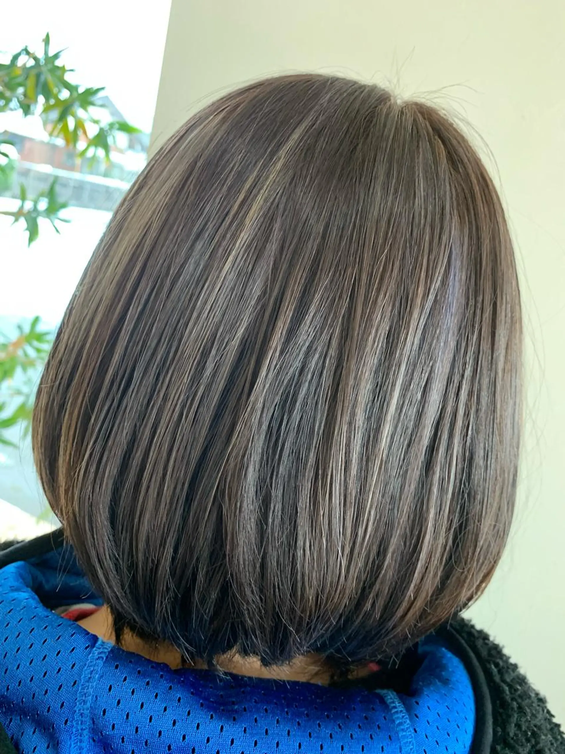 カラー 柴田 結衣のヘアスタイル