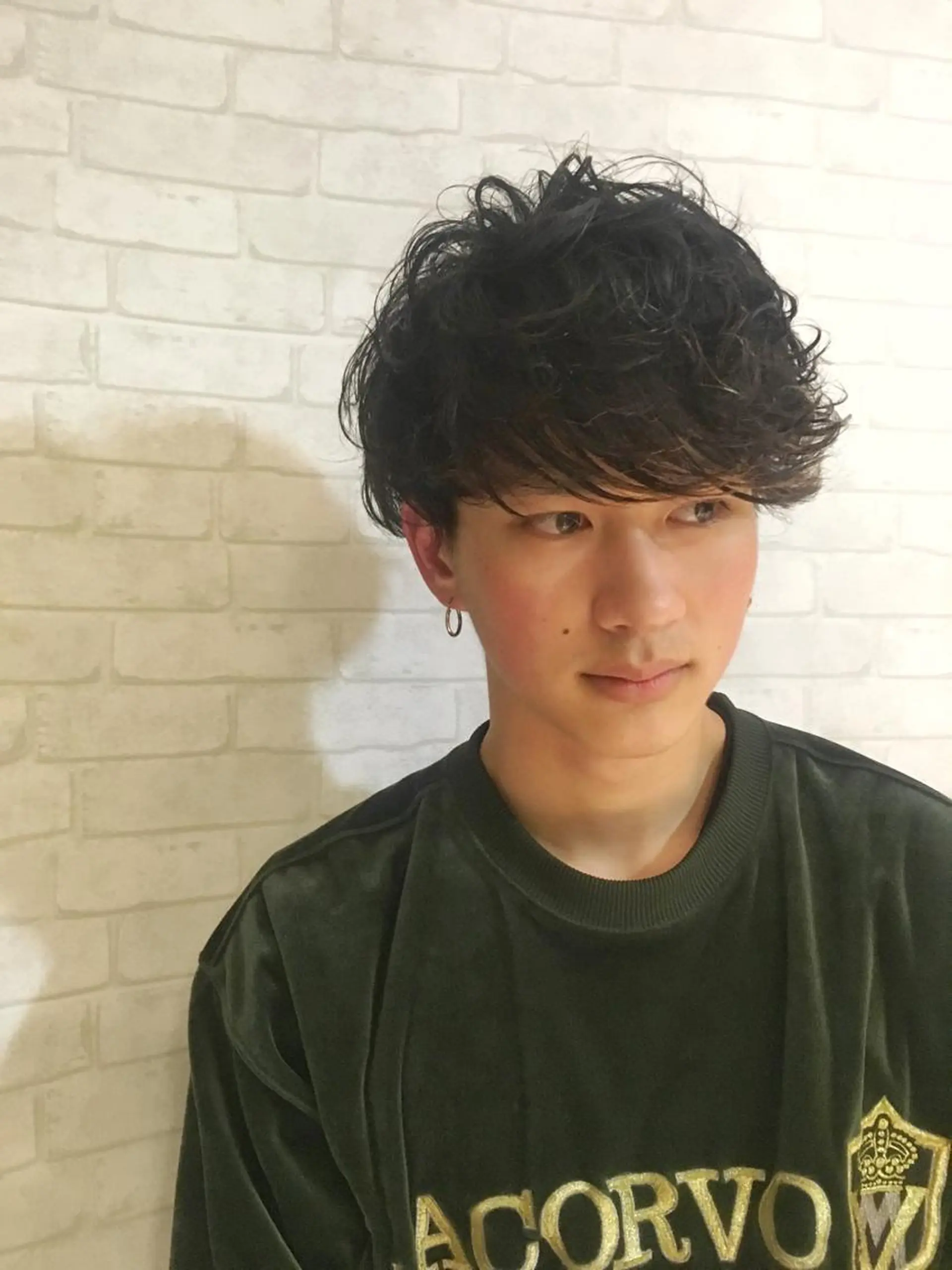 ミディアム パーマ メンズ 北川大輔🌟 小顔レイヤーカットのヘアスタイル