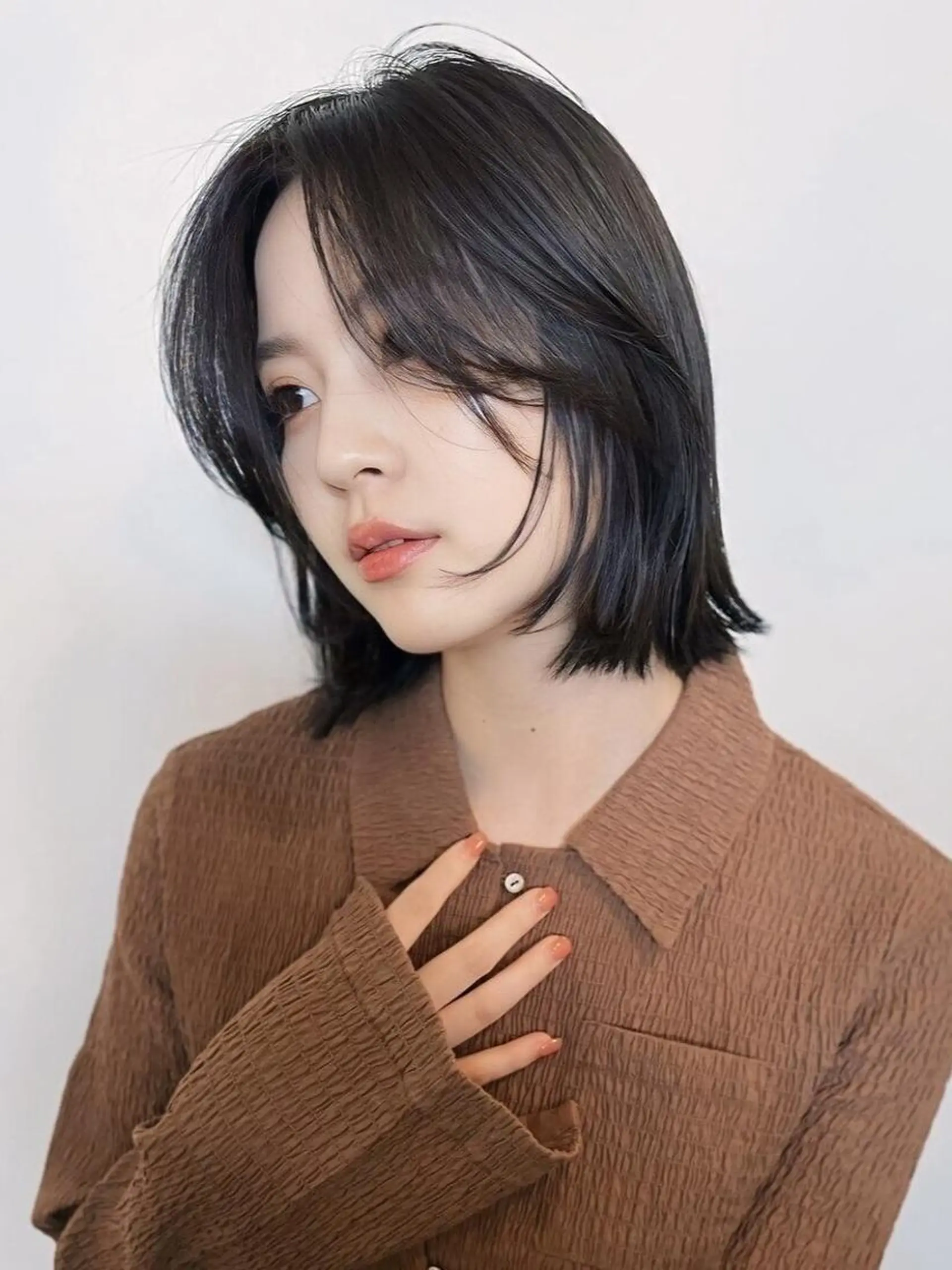 ショート loty shionのヘアスタイル