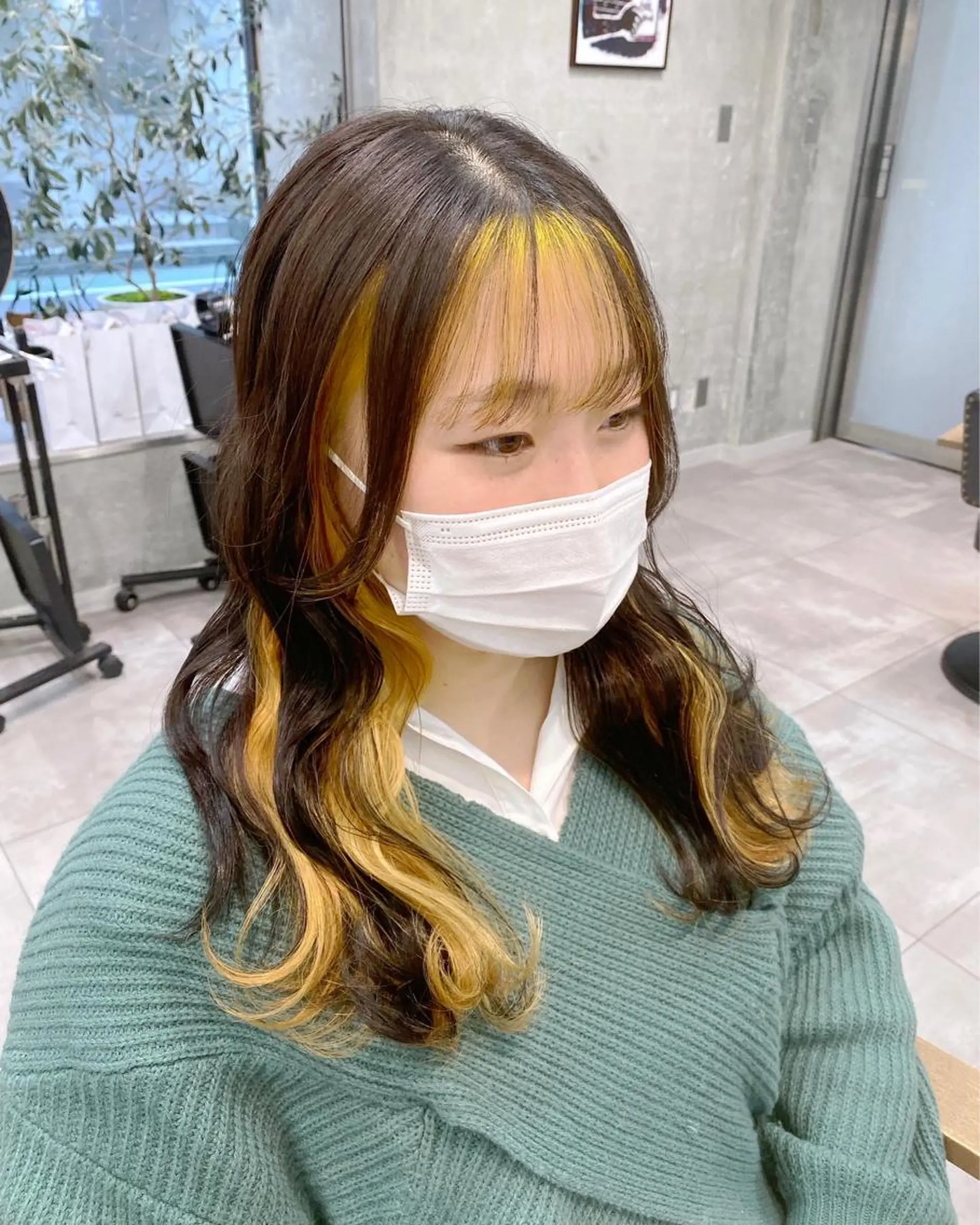 ロング カラー インナーカラー イエローカラー ブリーチ/髪質改善 🍊MASAKiのヘアスタイル