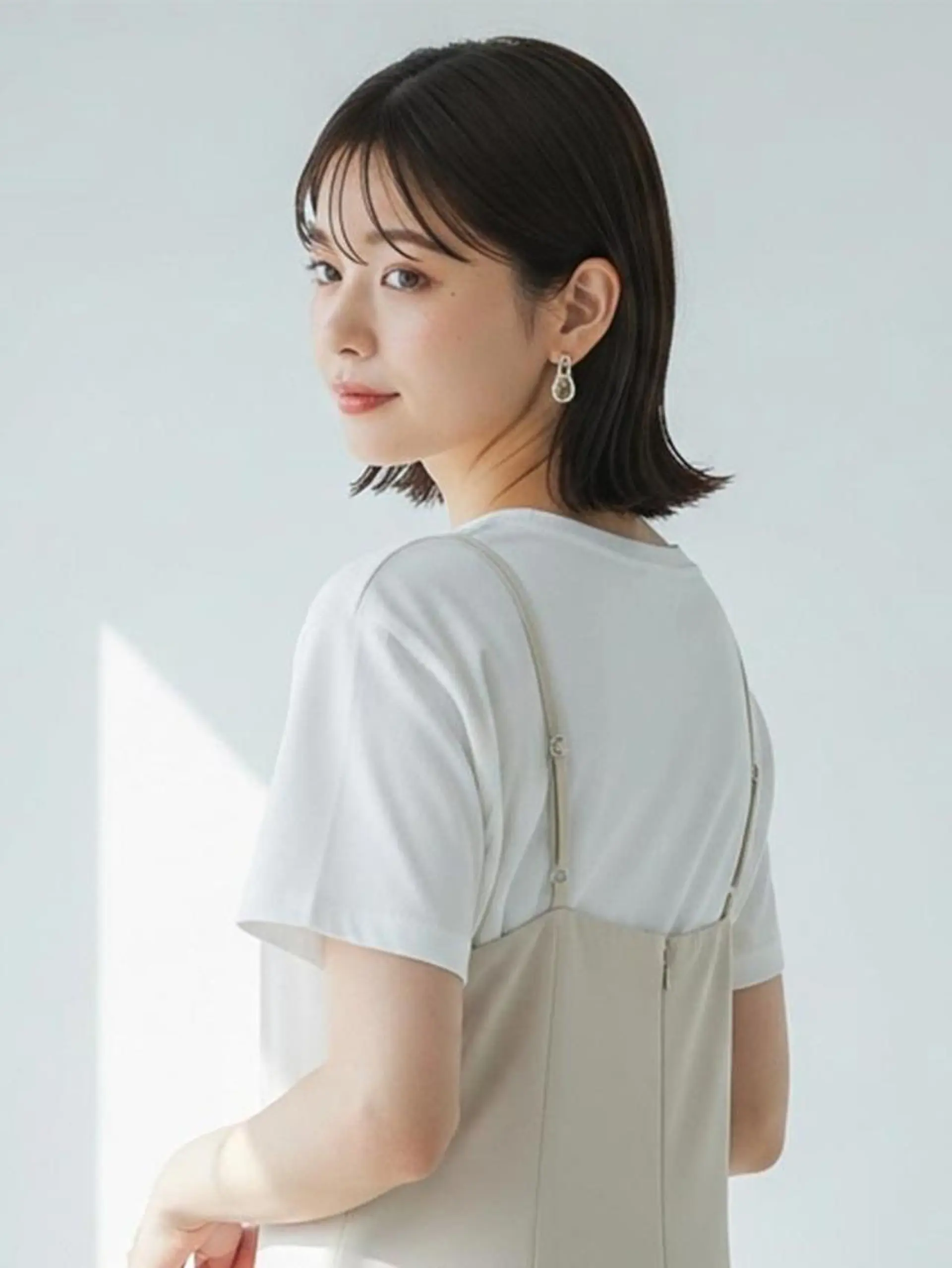 カラー バレイヤージュ ブリーチ ケアブリーチ ダブルカラー イヤリングカラー エレナ Helenaのヘアスタイル