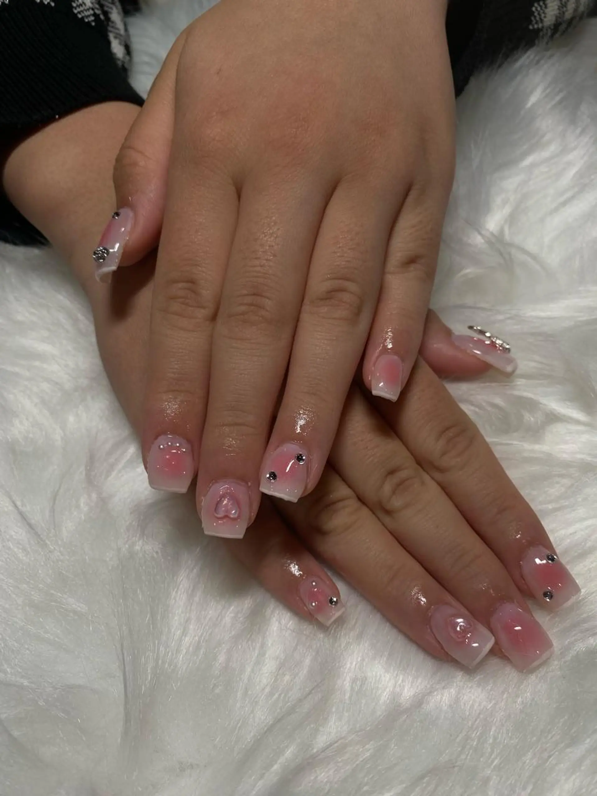 ネイル チークネイル Ru nail♡のネイルデザイン