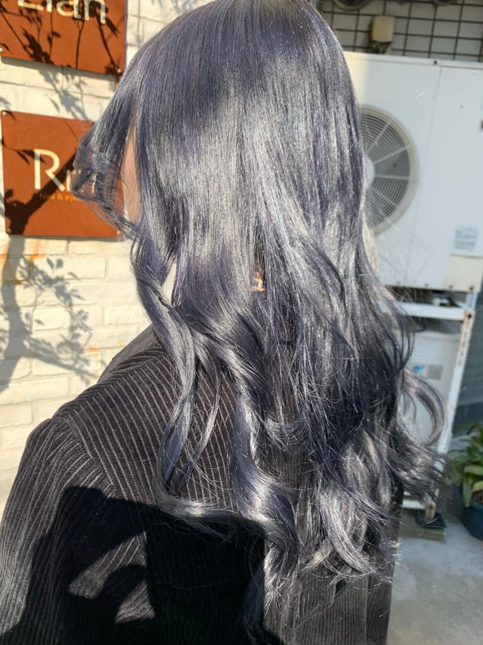 カラー ヤマダ サクラのヘアスタイル