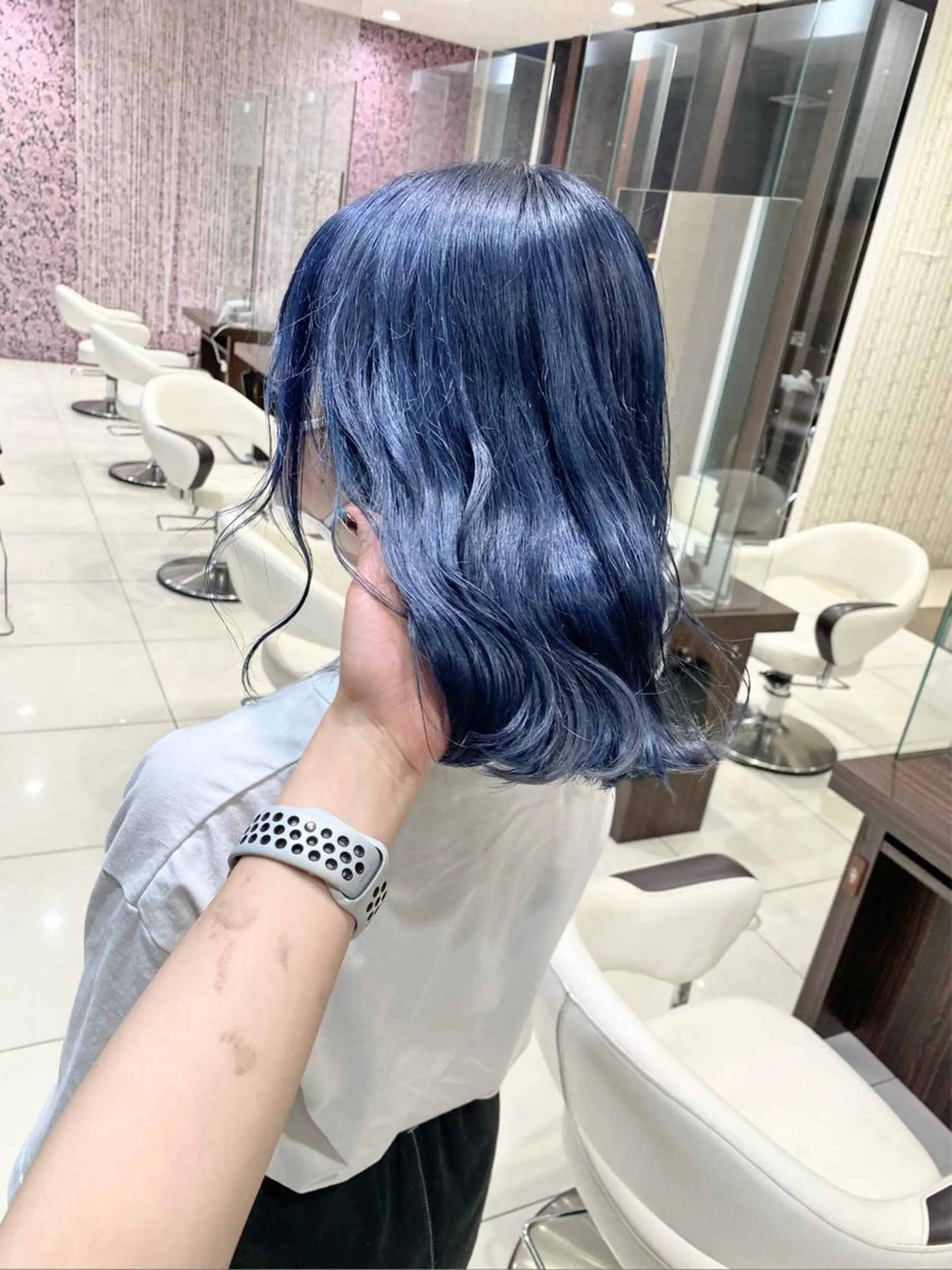 ショート カラー 【BIBBIDI】 MIKIのヘアスタイル