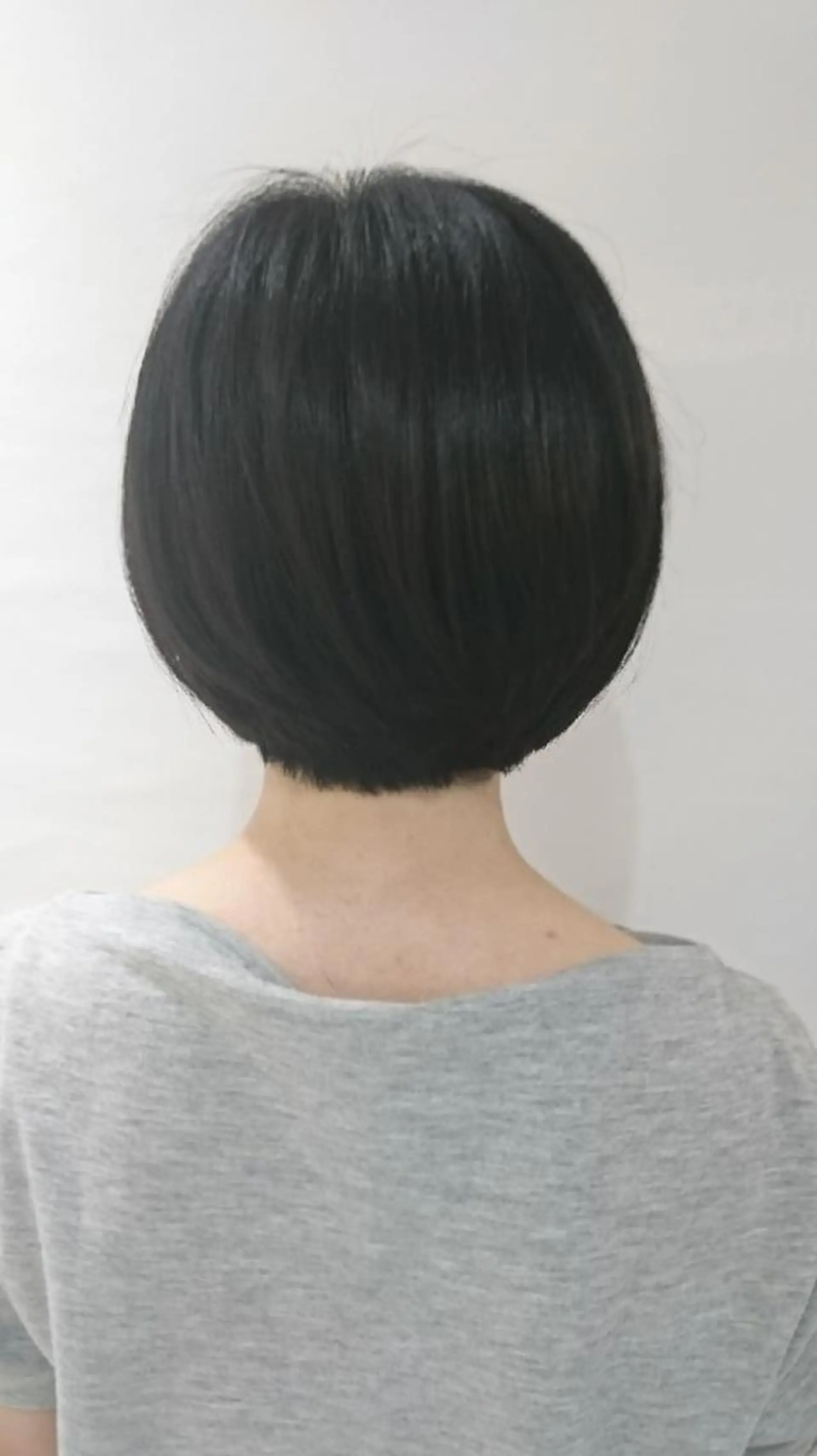 ショート 齋藤 愛美のヘアスタイル