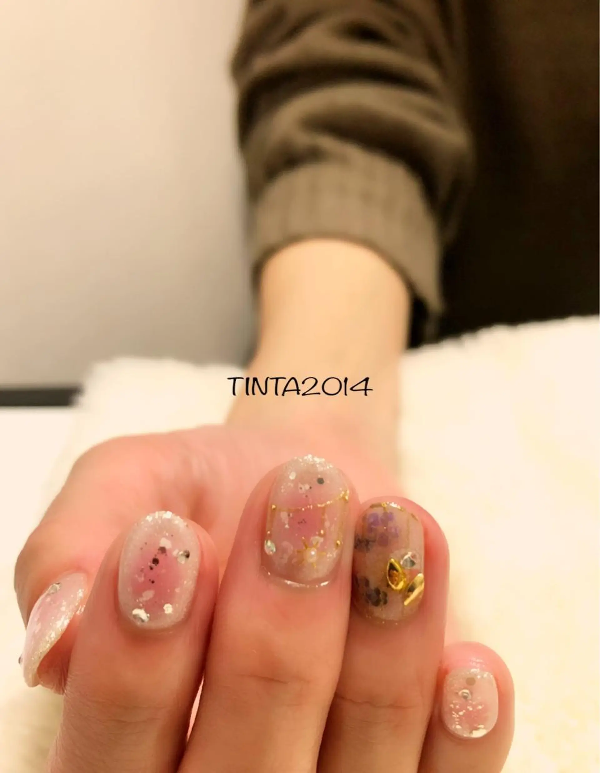 ネイル チークネイル キラキラネイル 馬場 典子のネイルデザイン