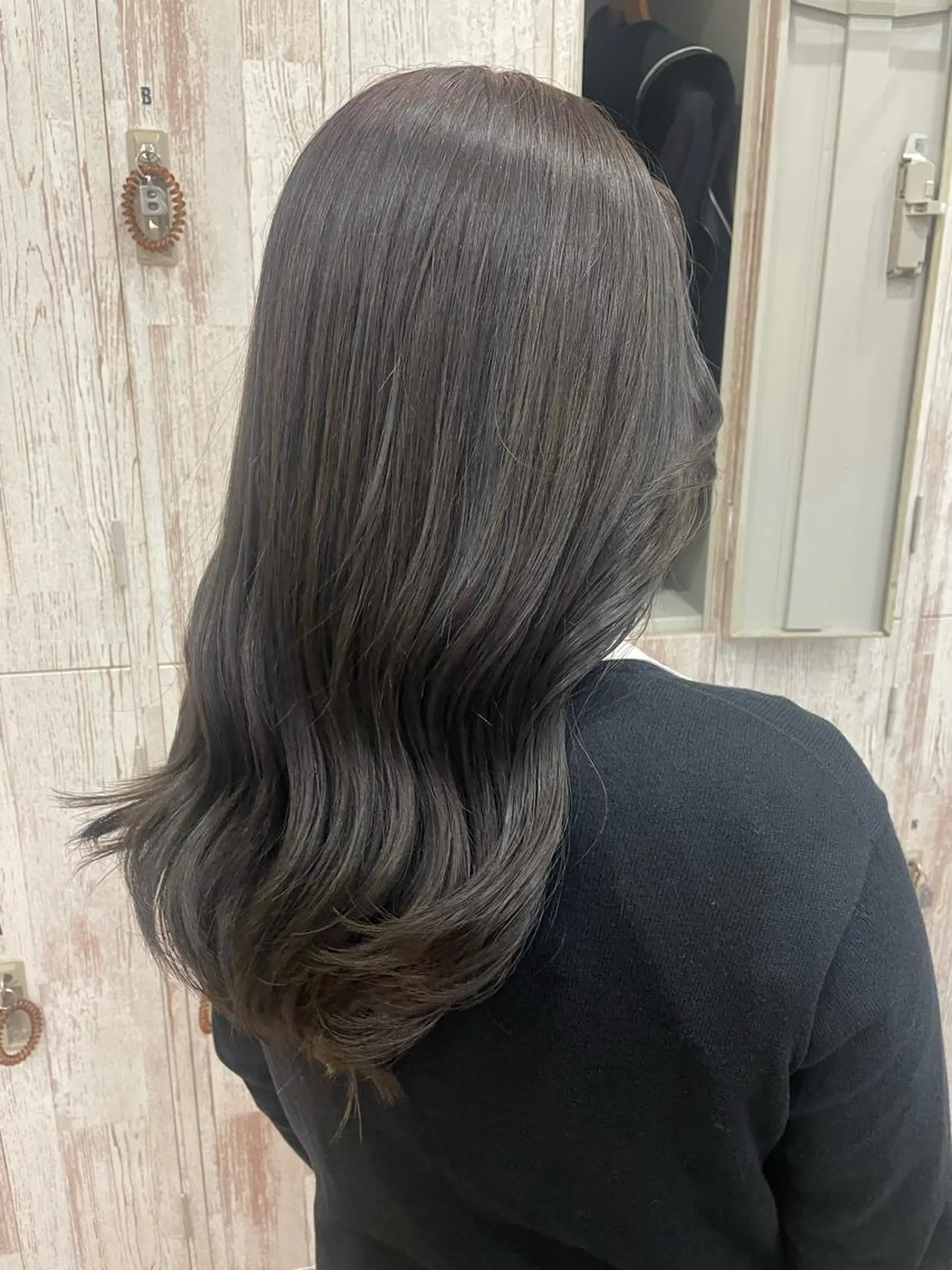 カラー 前田リサコ🌹 ✨艶髪職人のヘアスタイル