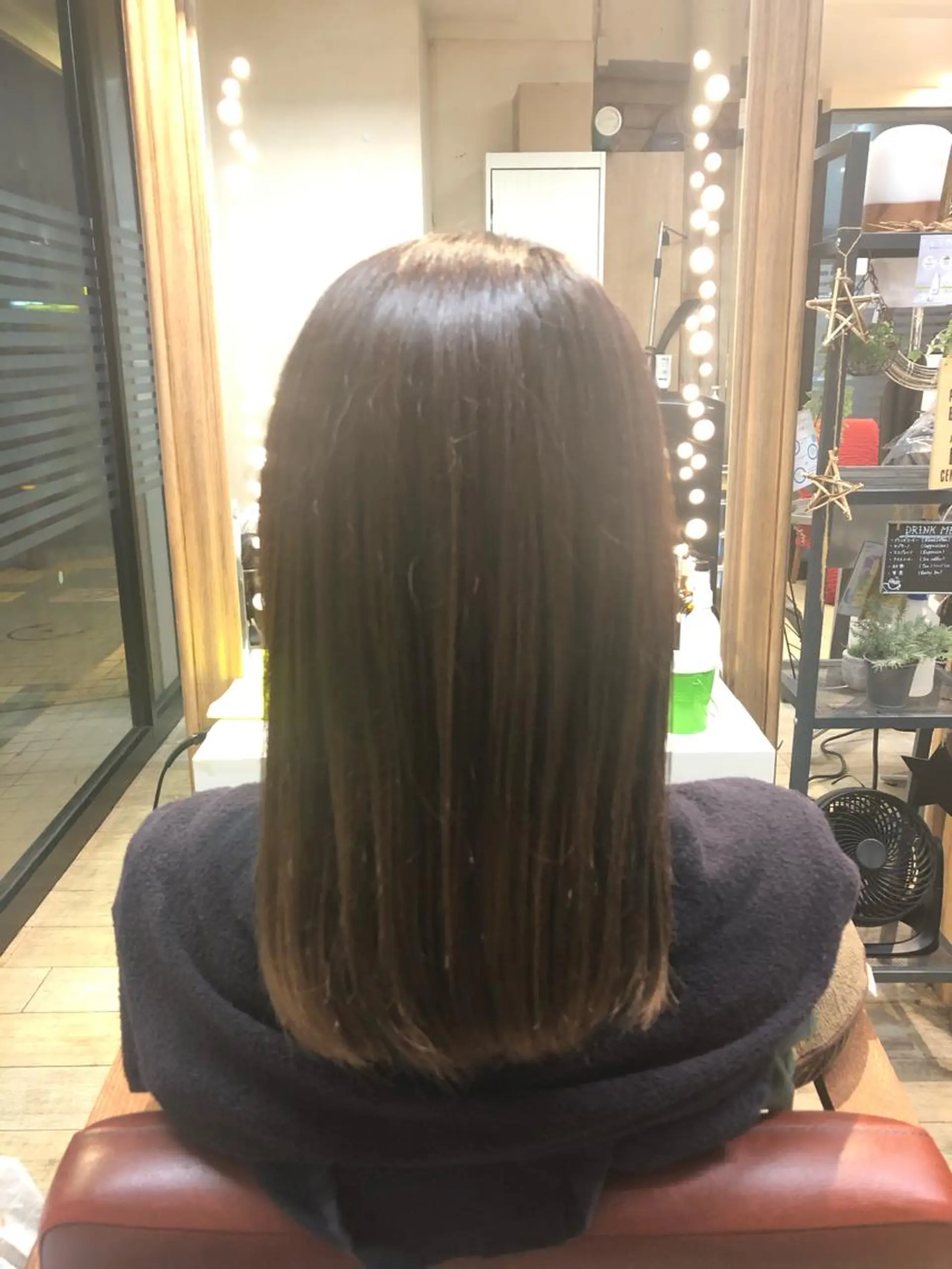 セミロング トリートメント なりたいを叶えます! 出口 紗依のヘアスタイル