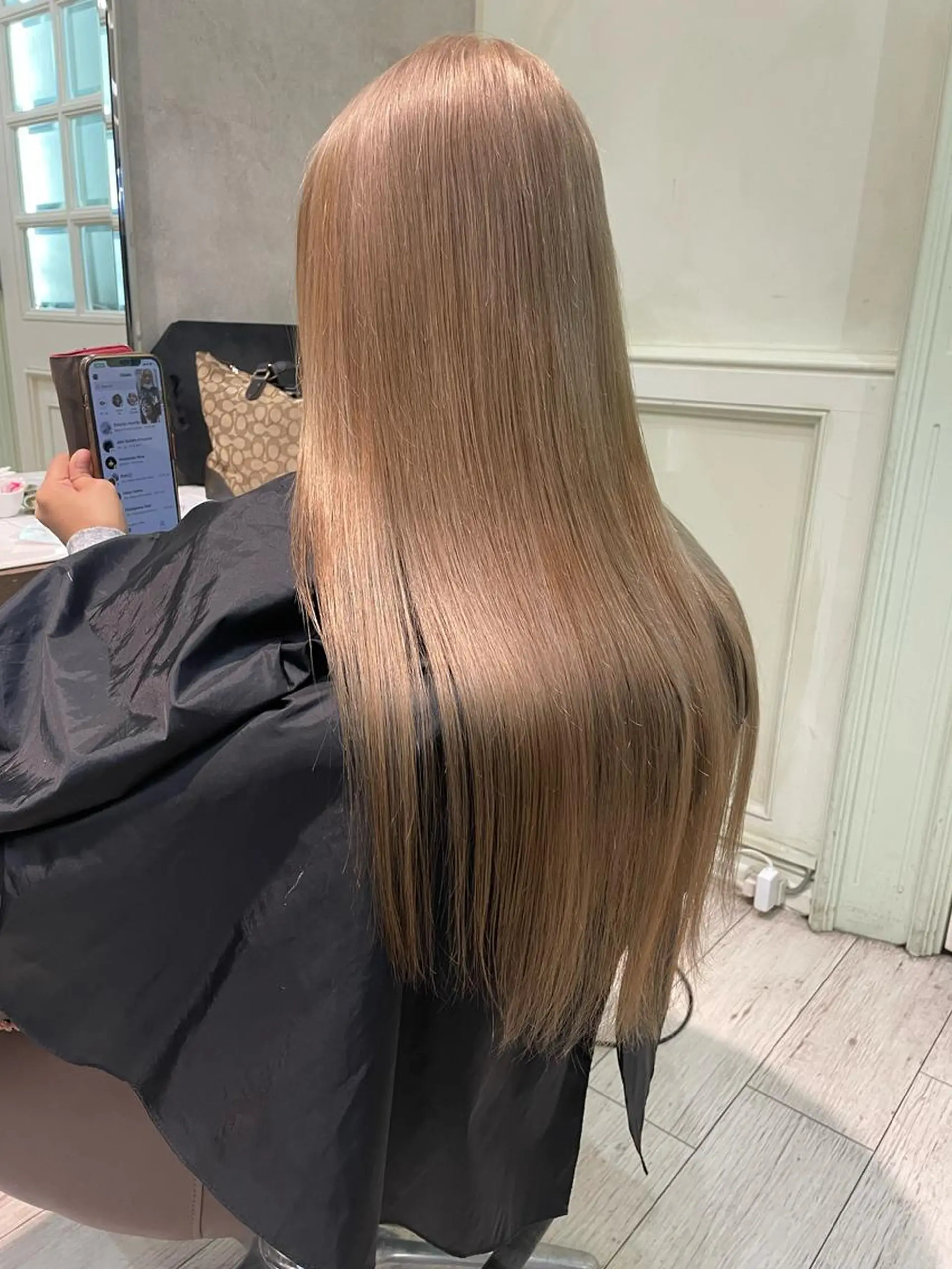 ロング カラー ブロンド ヘアカラー トリートメント 安田 蓮のヘアスタイル