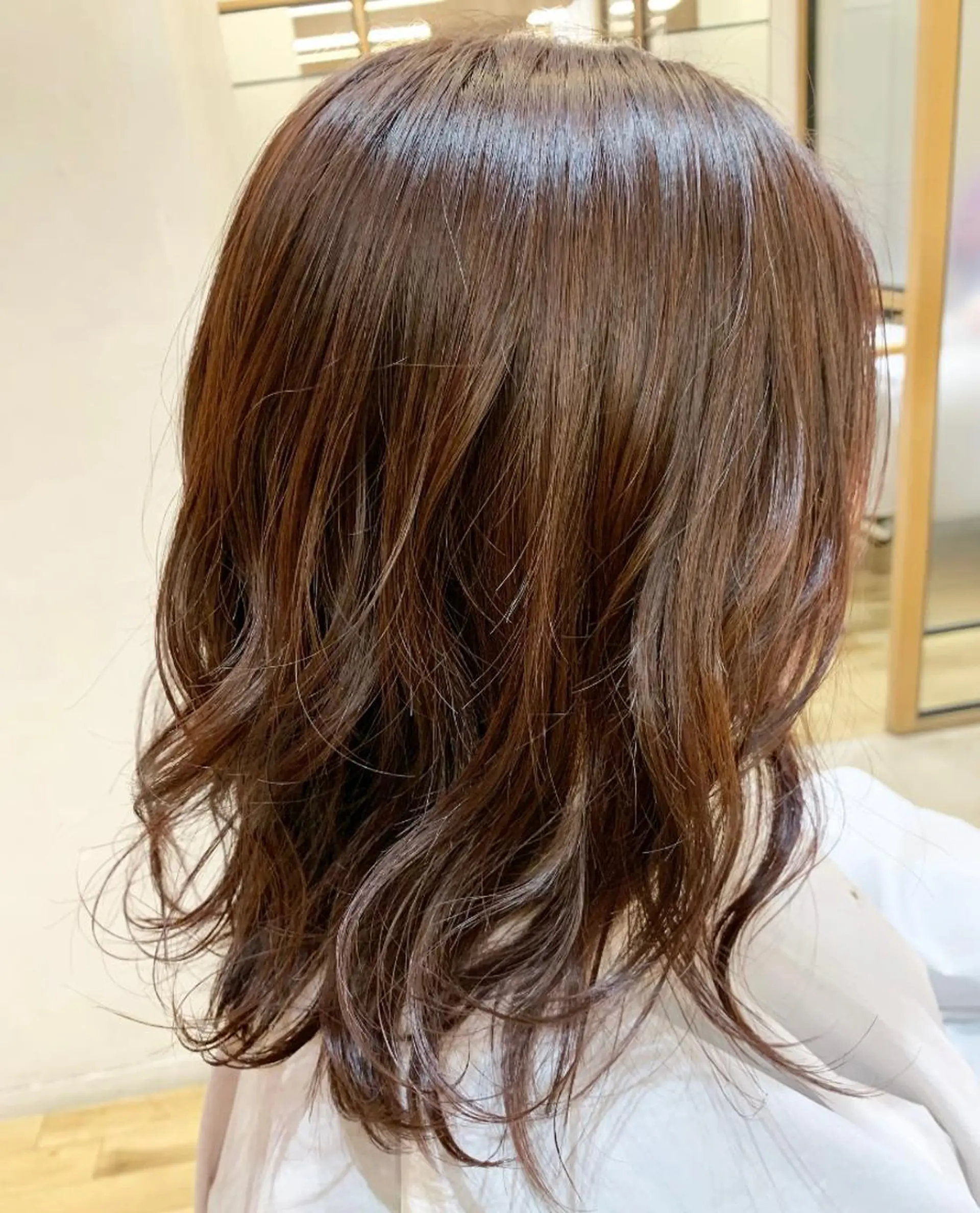 セミロング ヘアカラー ゆうき あすかのヘアスタイル