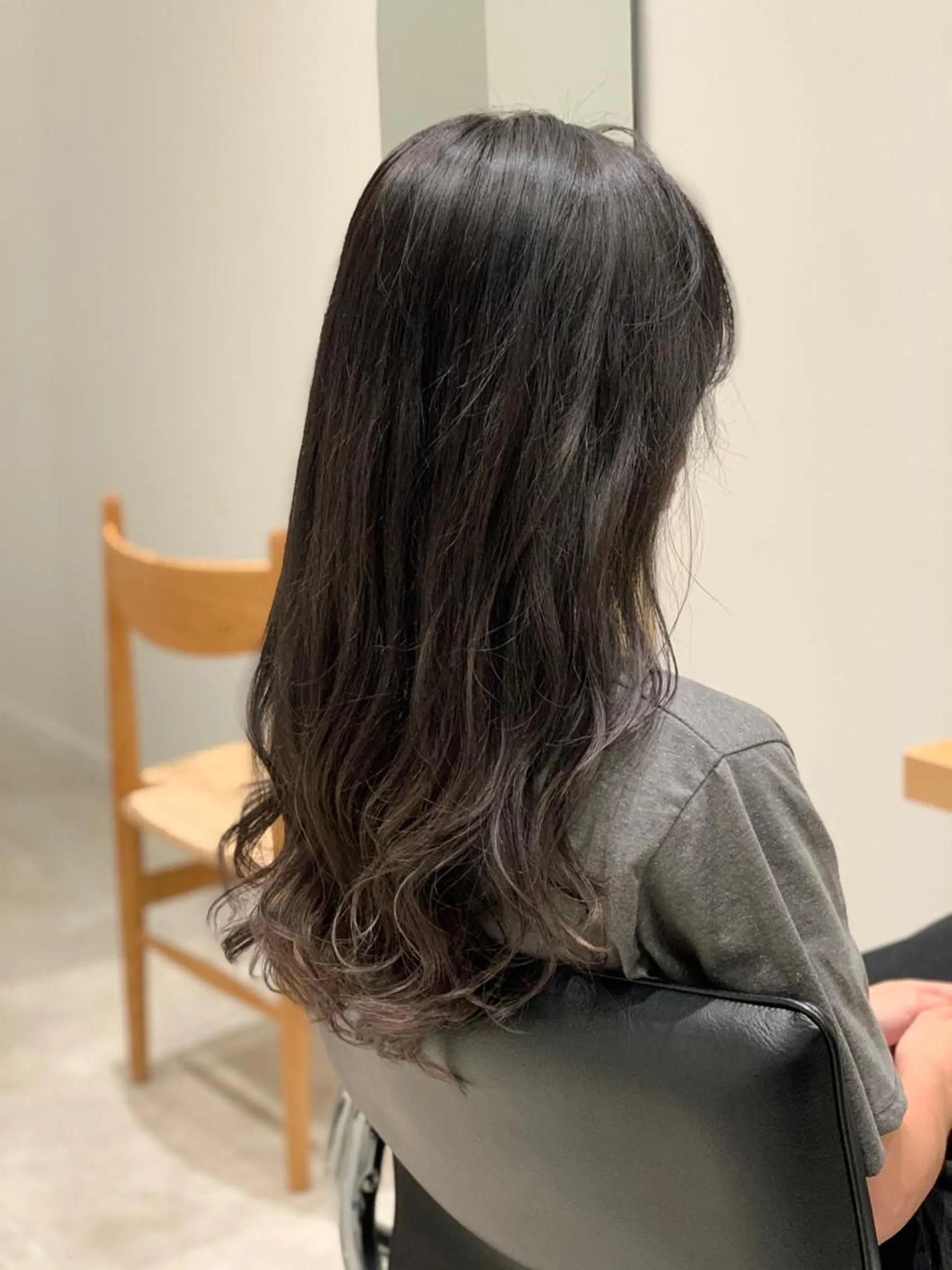 ロング カラー パープルカラー ヘアカラー 佐野 智史のヘアスタイル