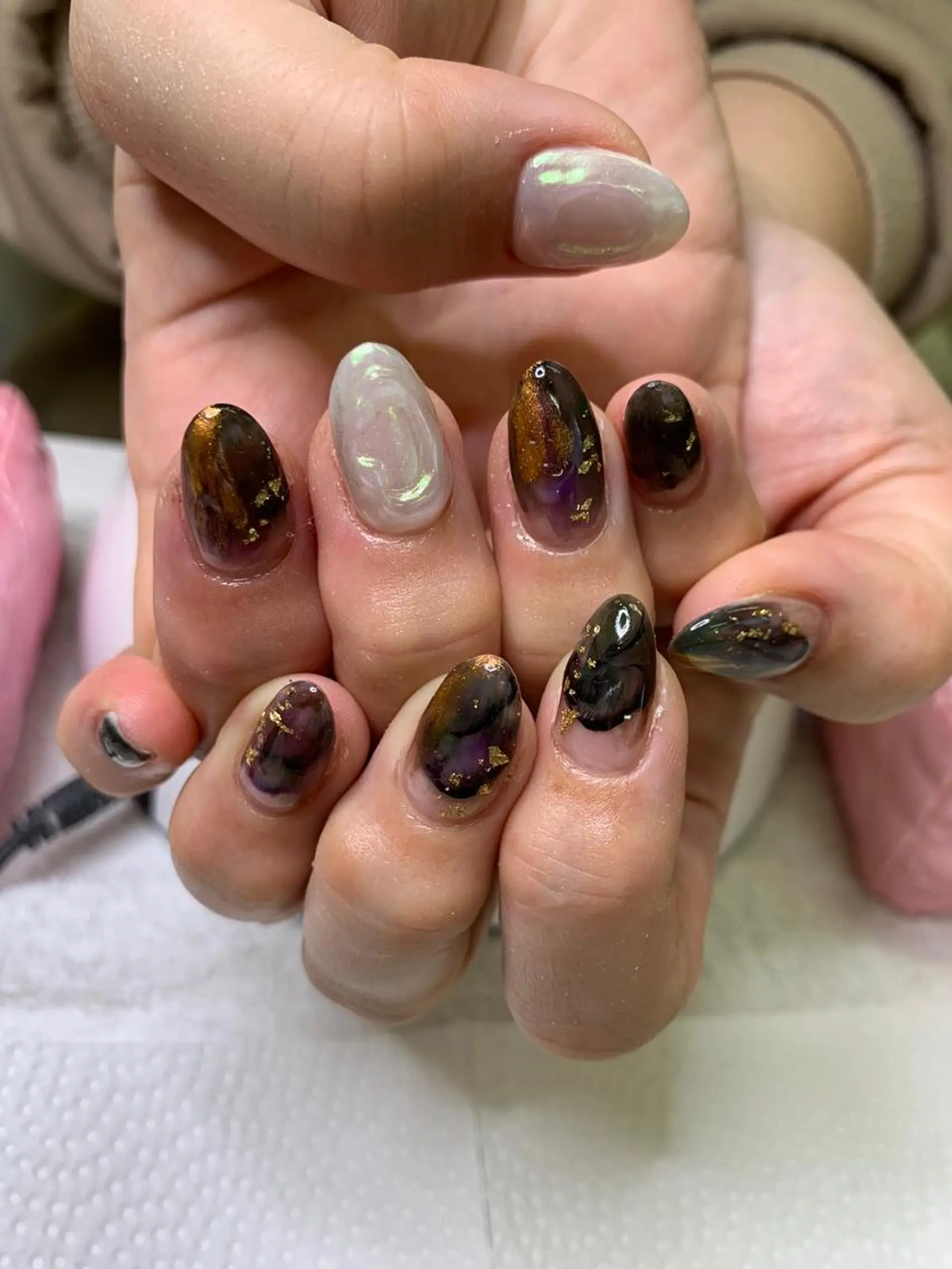 ネイル ハンドネイル フットネイル Nailsalon uluのネイルデザイン