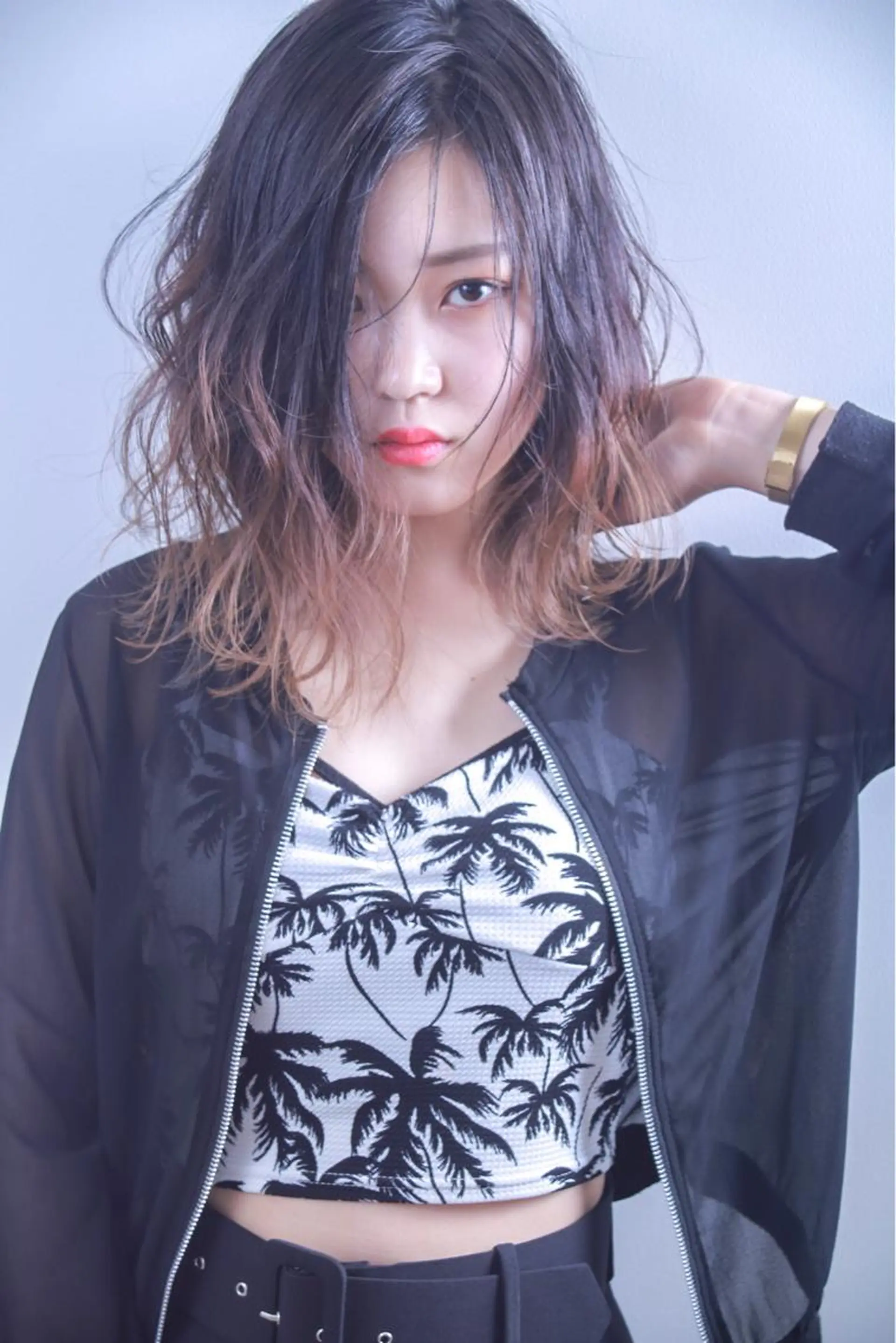 ミディアム カラー 伊藤 裕貴のヘアスタイル