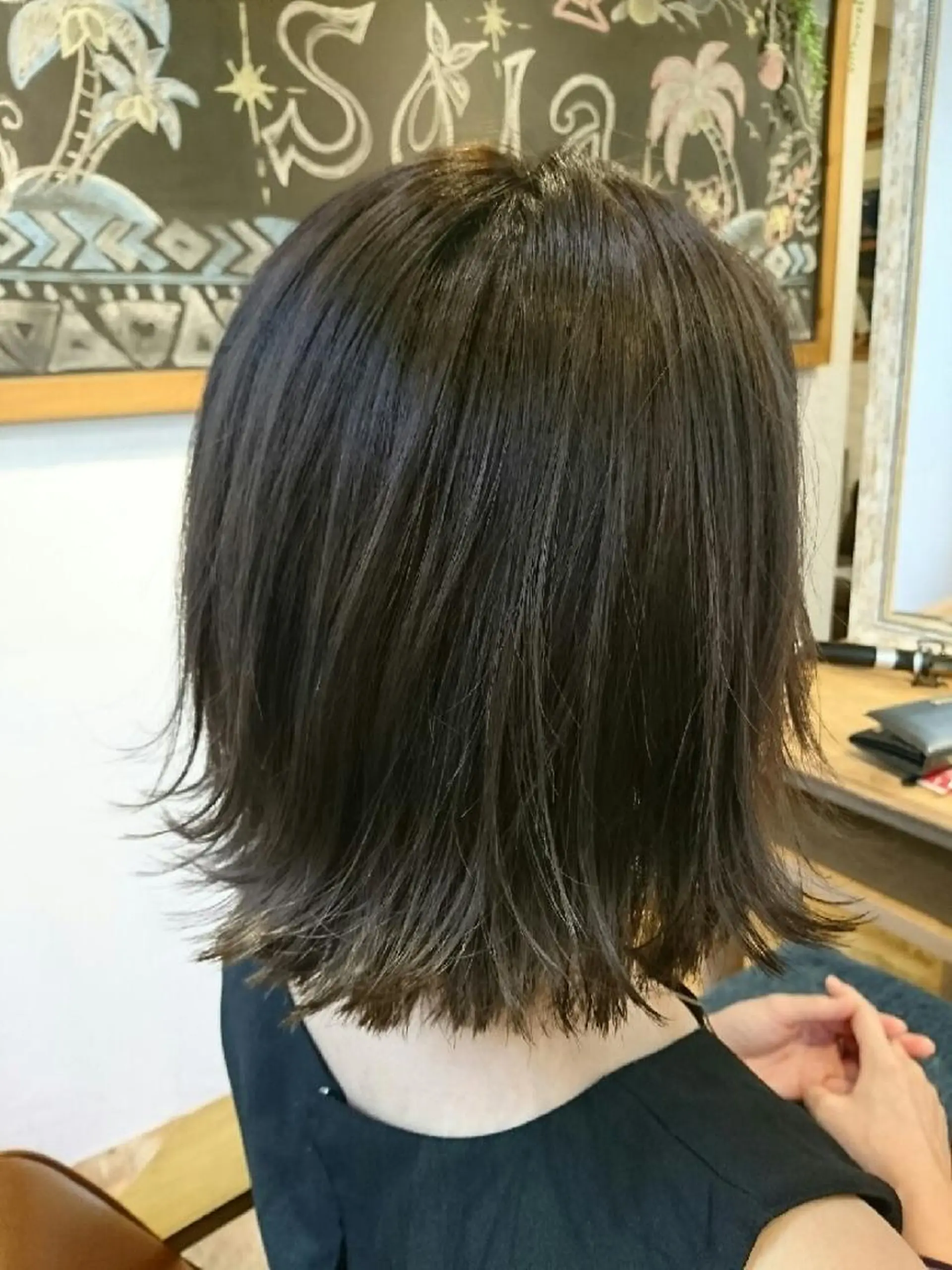 ショート カラー ブリーチ ブルーカラー ブルージュ ハイライトカラー ハイライト 遠藤 拓馬のヘアスタイル