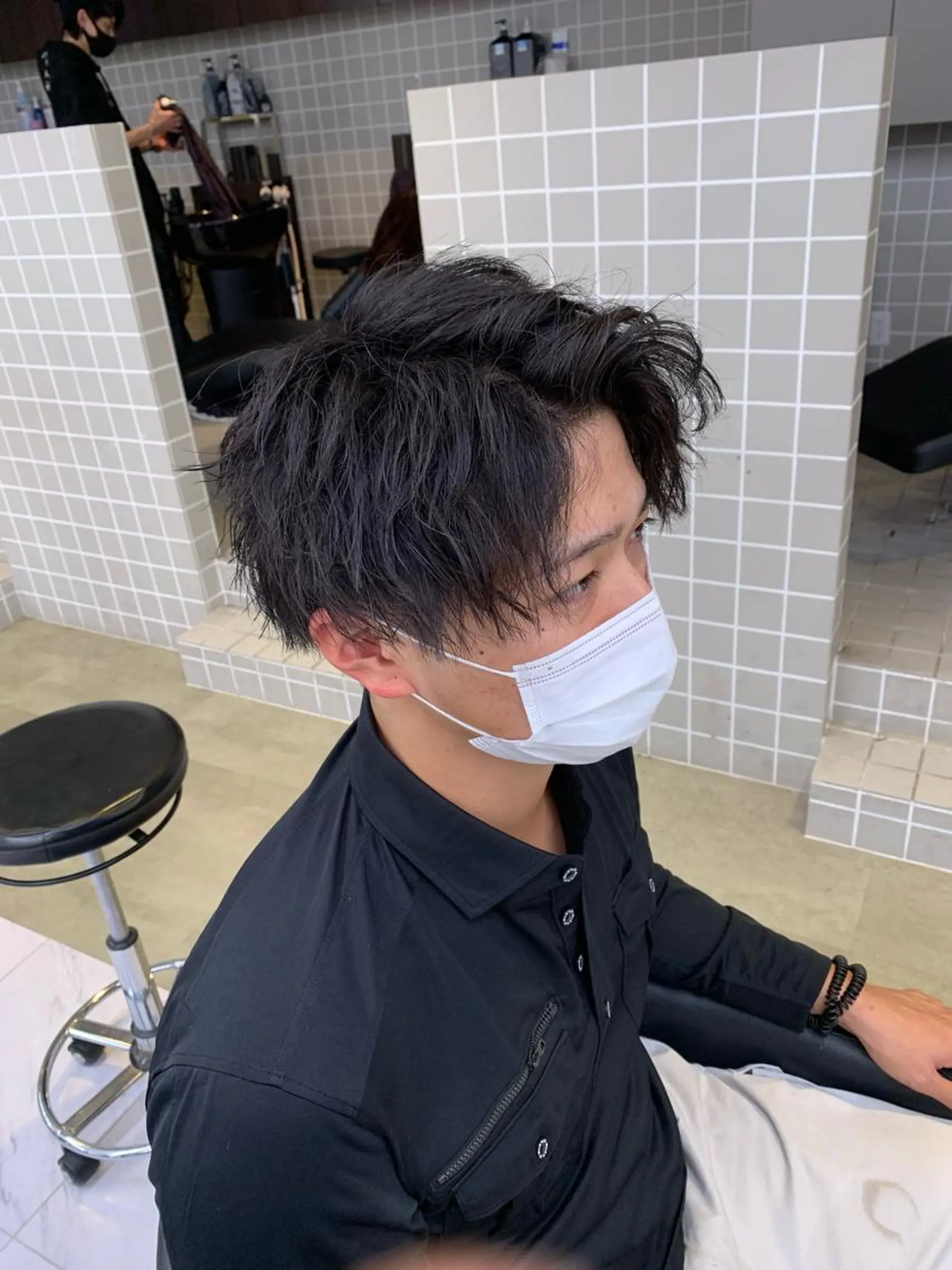 ショート カラー パーマ メンズ アイブロウ メンズパーマ特化 TAIGAのヘアスタイル